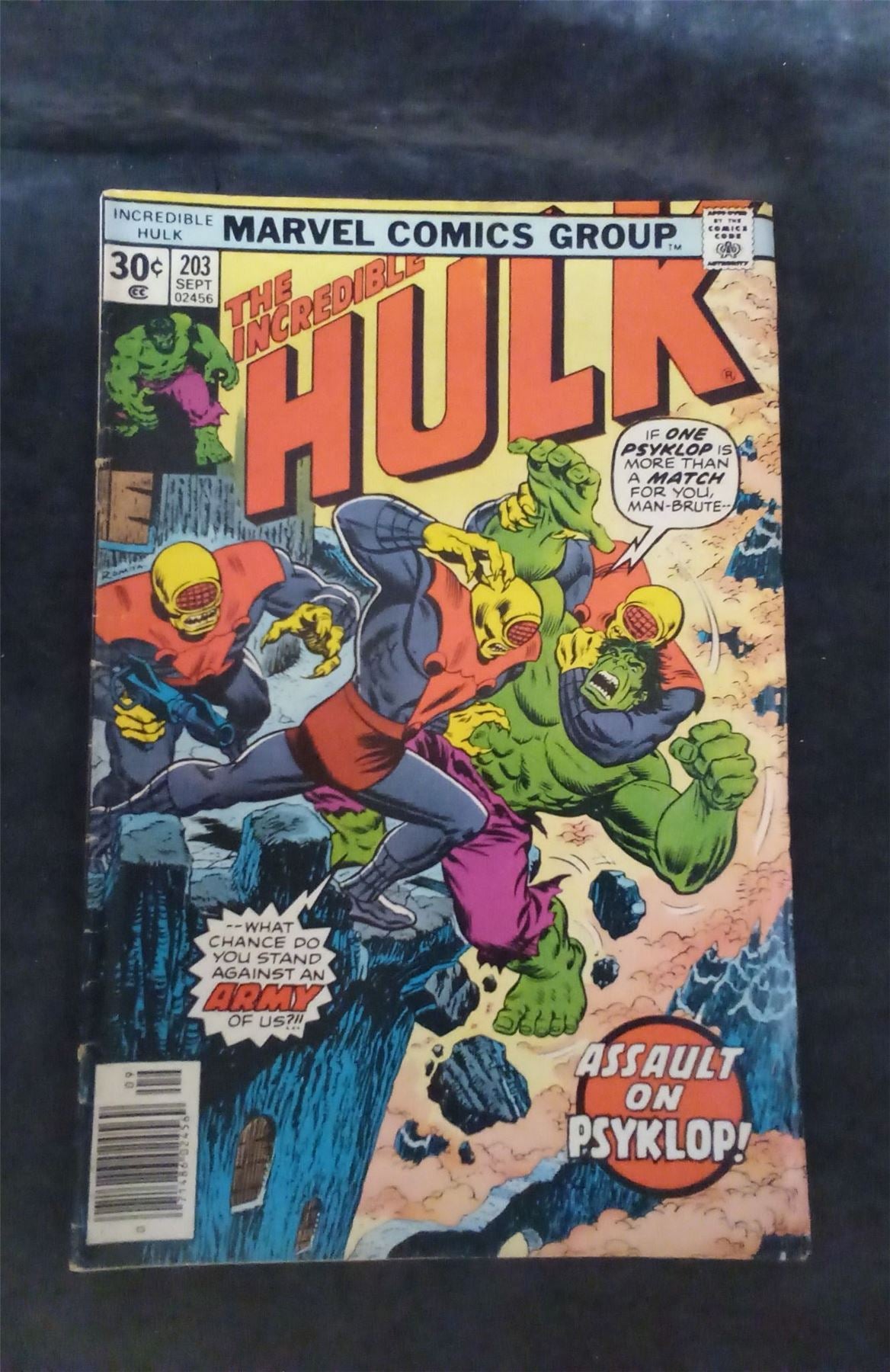 The Incredible Hulk #203 1976 marvel Comic Book