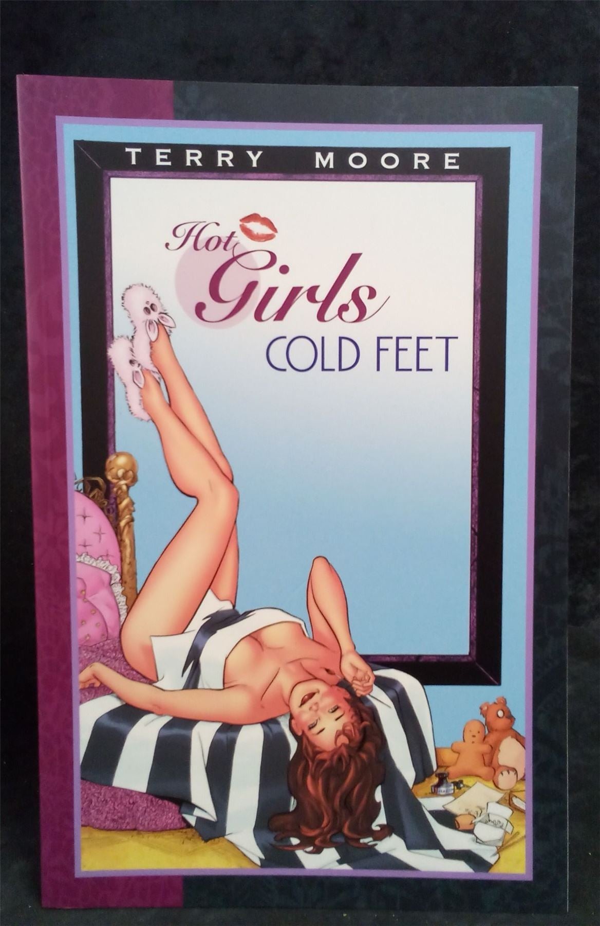 Hot Girls Cold Feet 2011 Comic Book