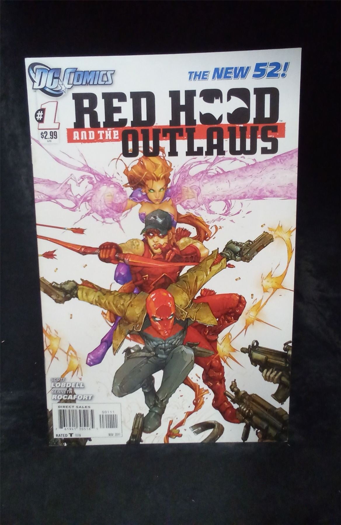 Red Hood and the Outlaws #1 2011 DC Comics Comic Book