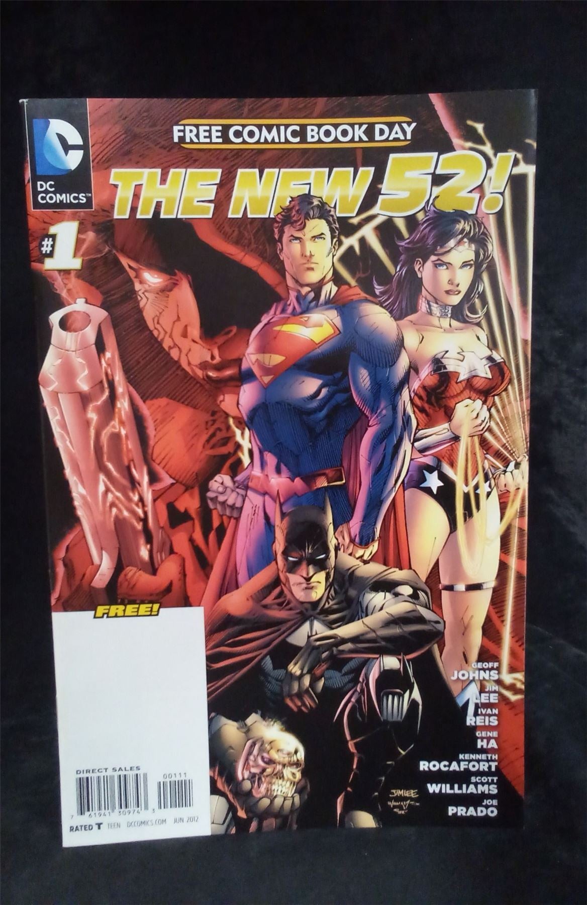 DC Comics - The New 52 FCBD Special Edition 2012 DC Comics Comic Book