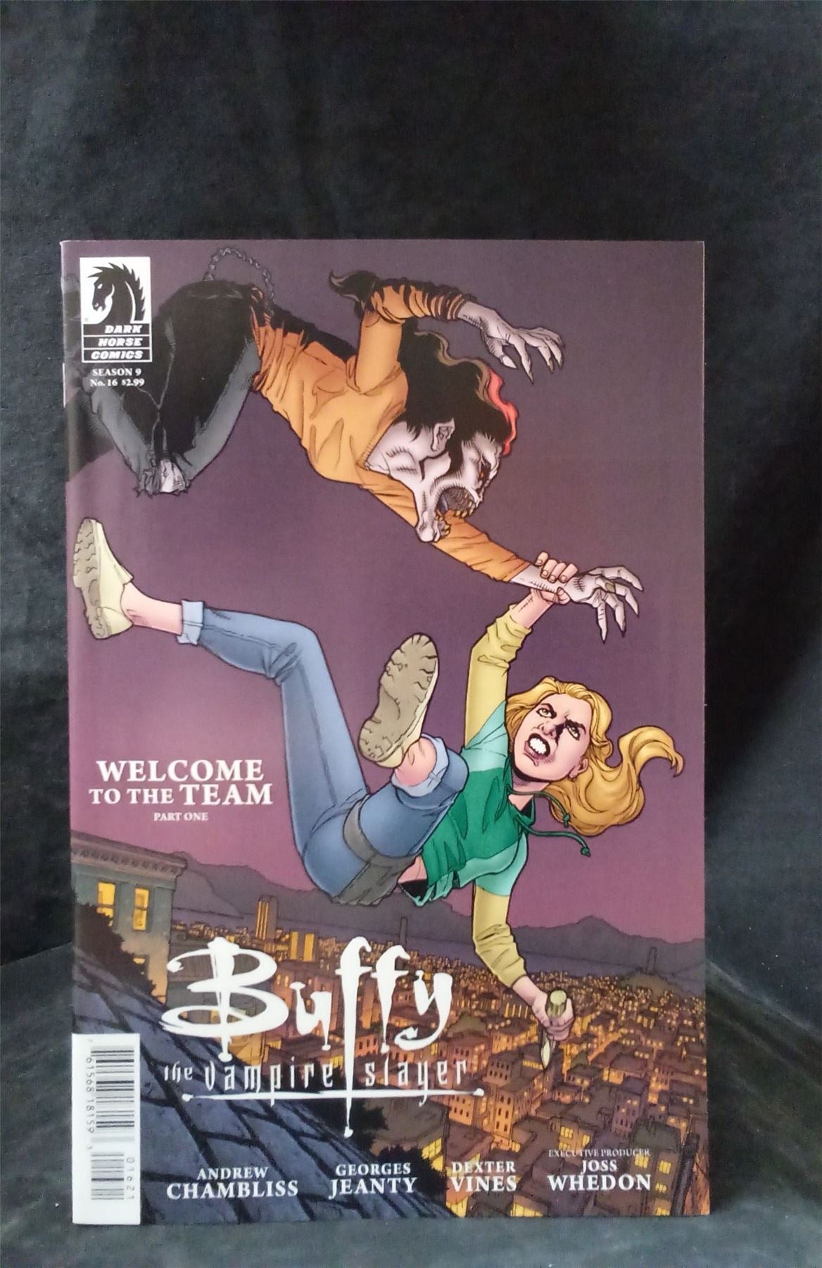 Buffy the Vampire Slayer Season Nine #16 Variant Cover 2012 Comic Book