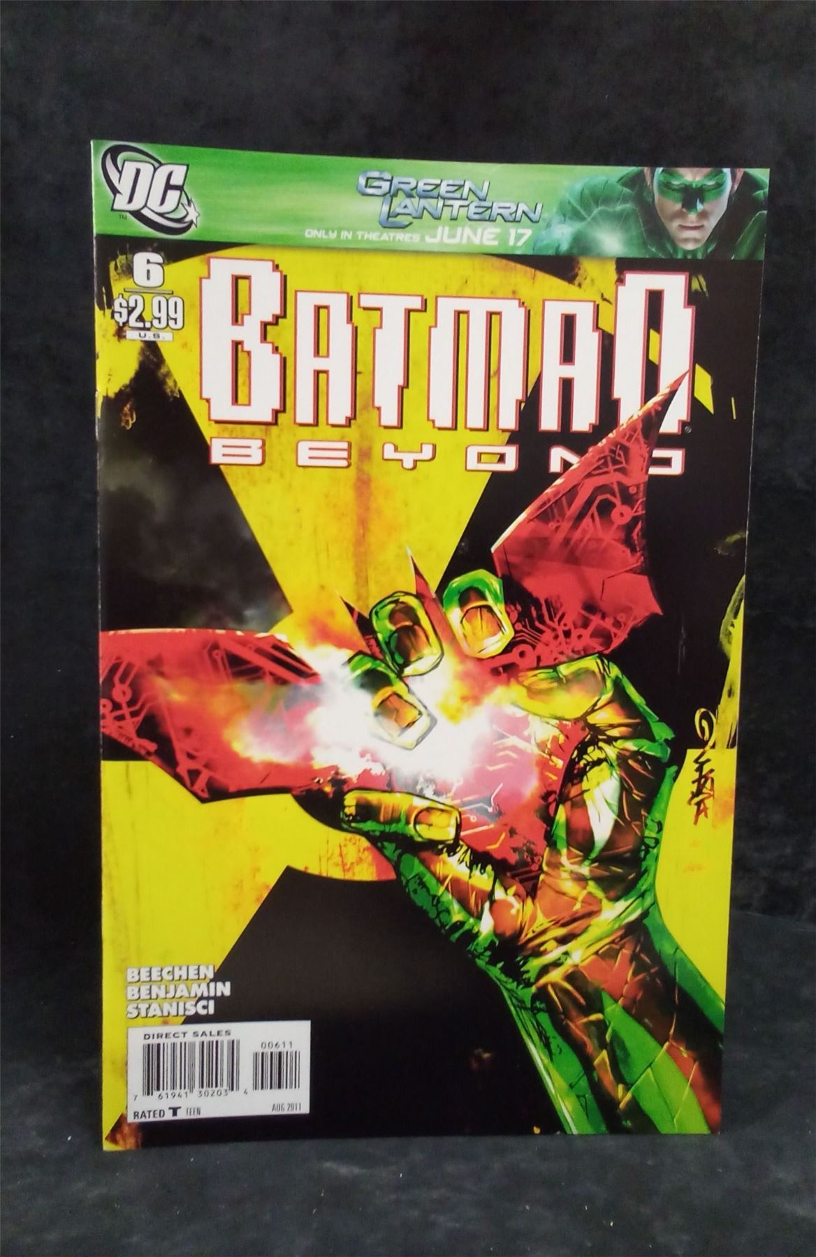 Batman Beyond #6 2011 DC Comics Comic Book