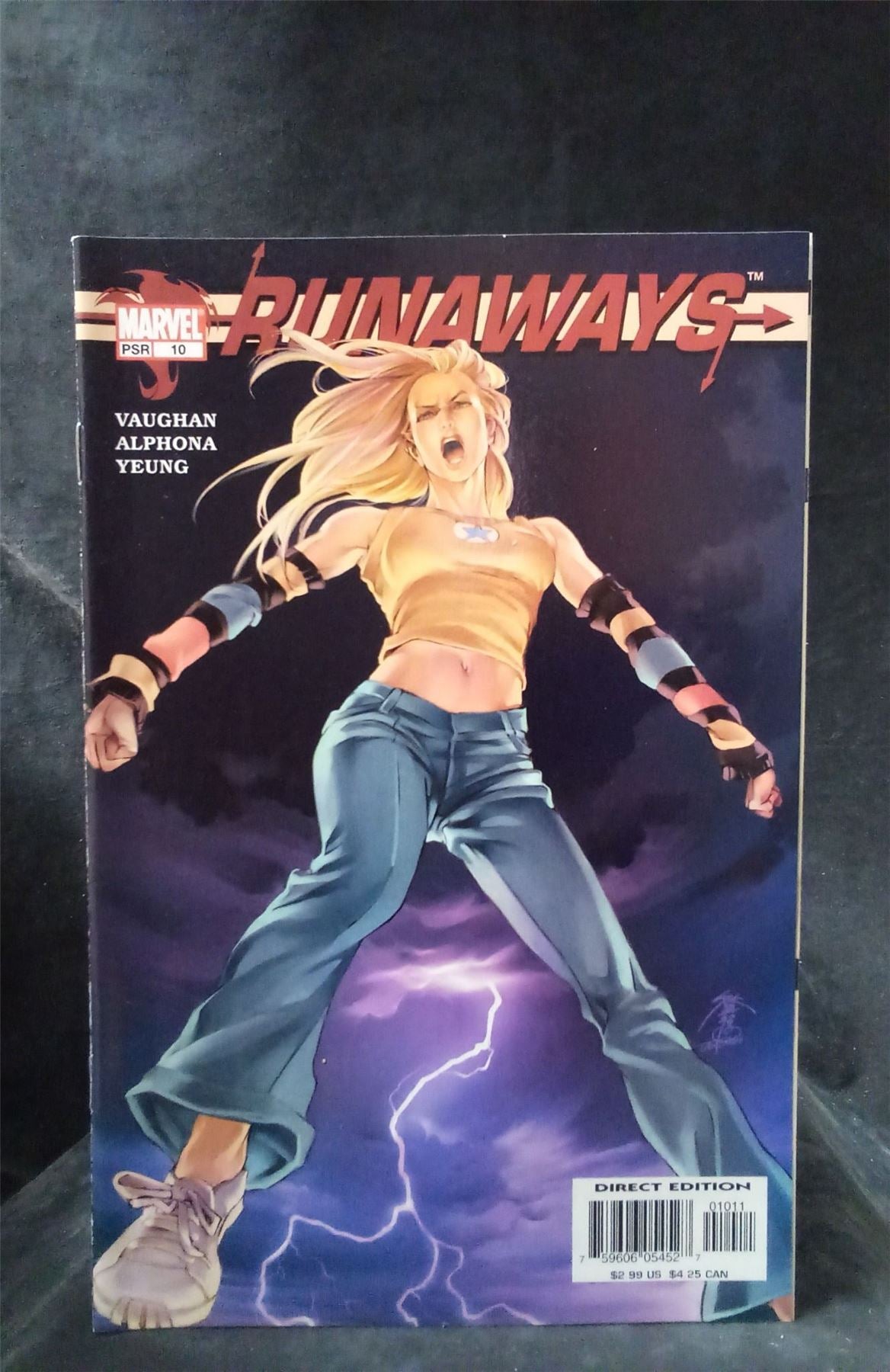 Runaways #10 2004 Marvel Comics Comic Book