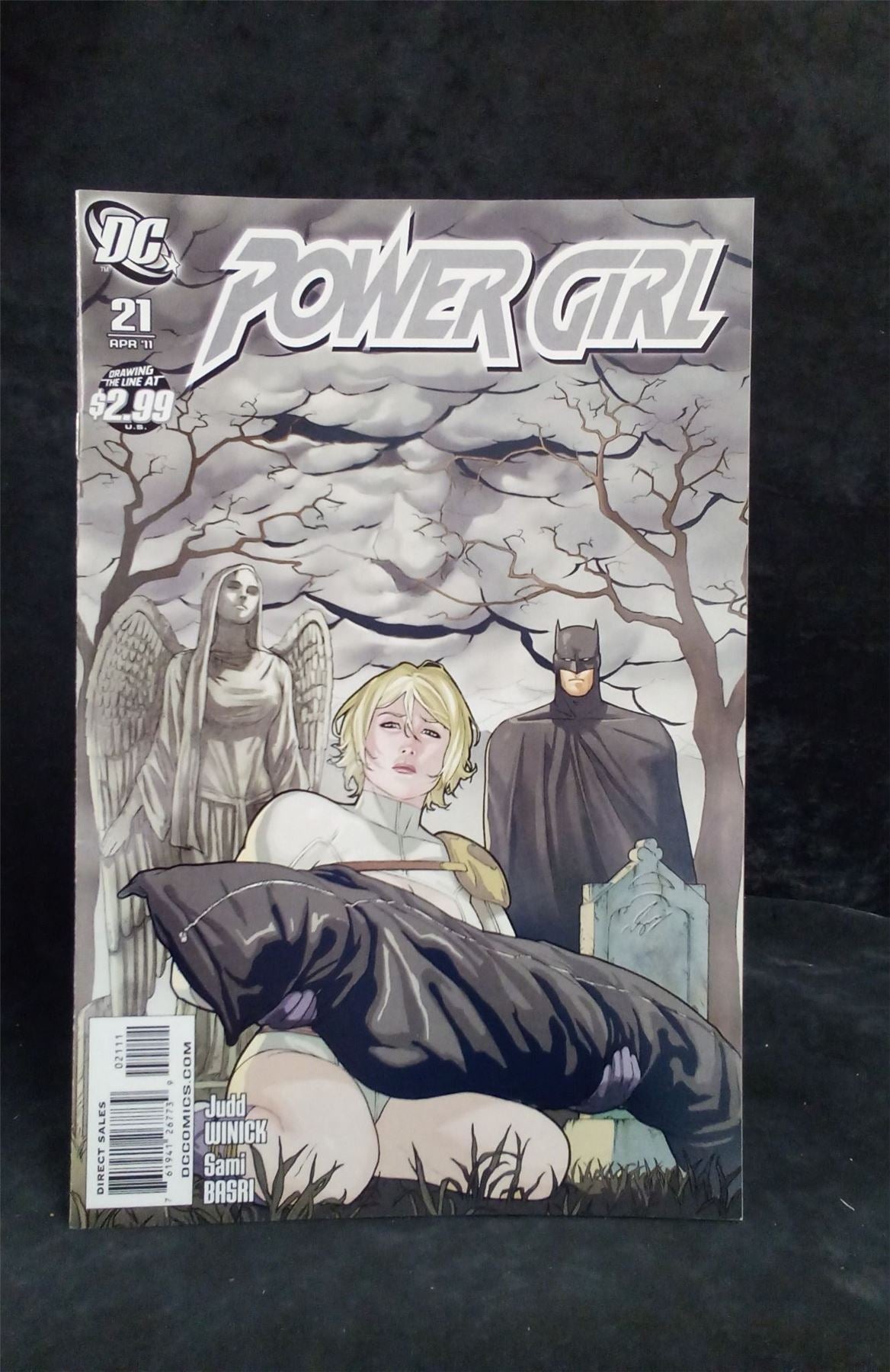 Power Girl #21 2011 DC Comics Comic Book