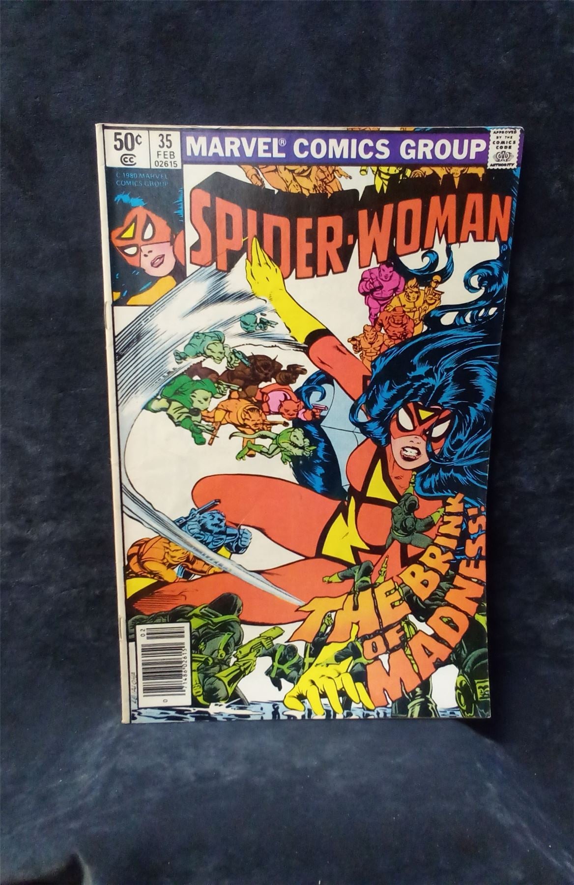 Spider-Woman #35 Direct Edition 1981 marvel Comic Book