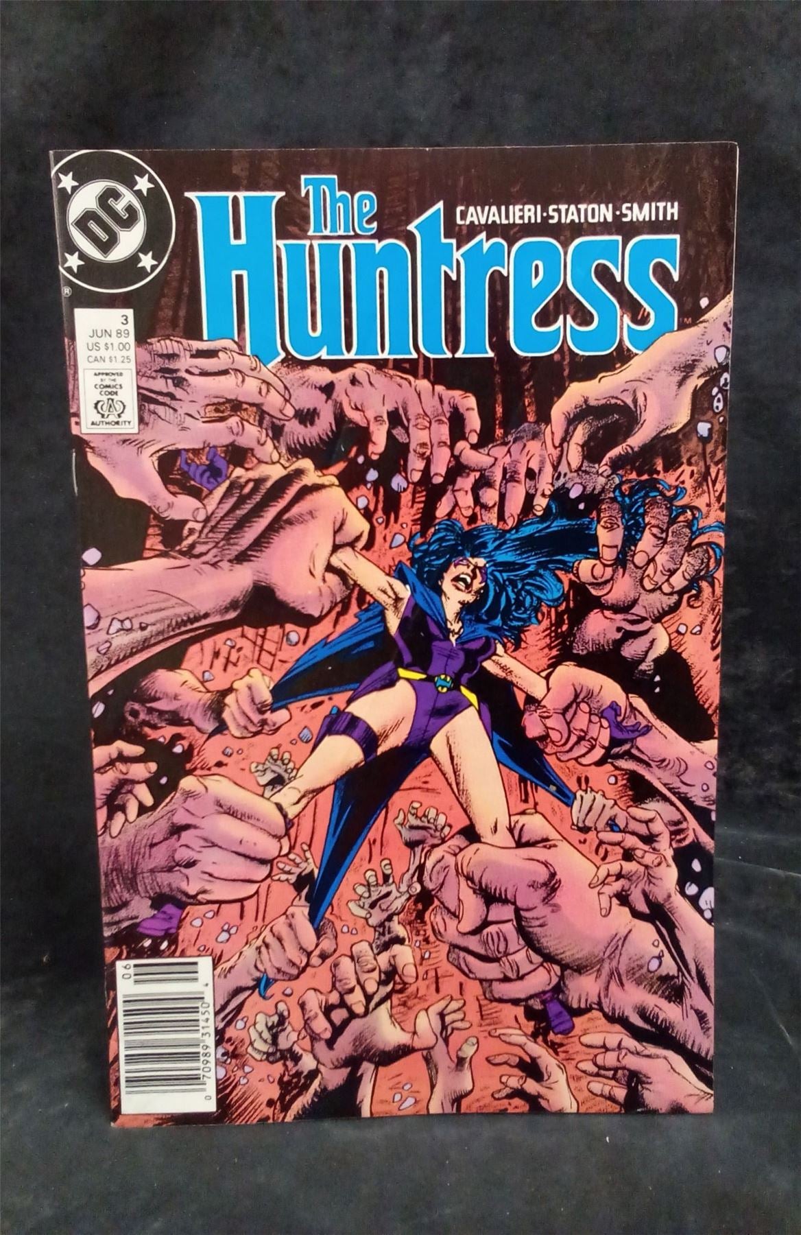 The Huntress #3 1989 Marvel Comics Comic Book DC Comics Comic Book