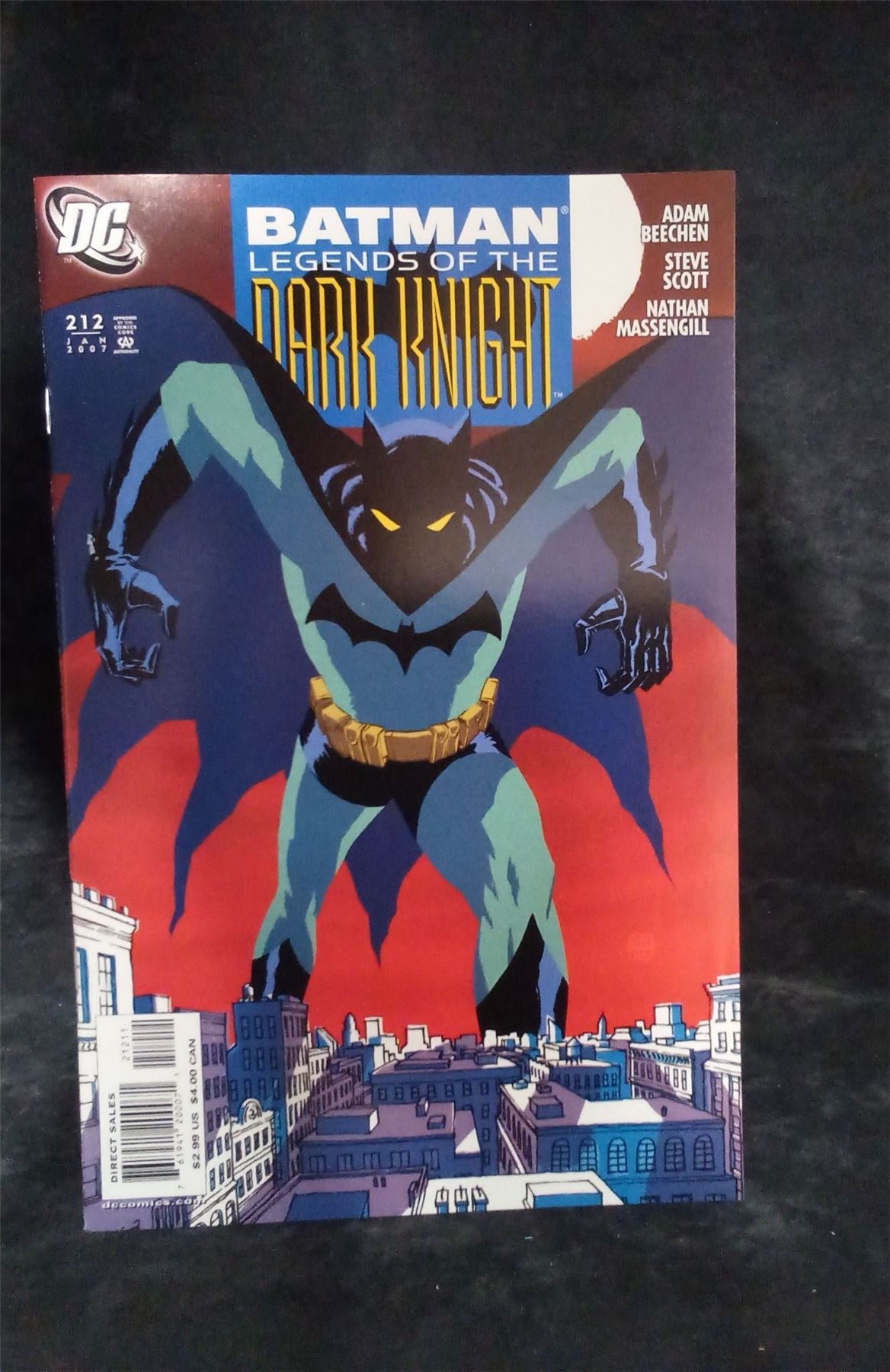 Batman: Legends of the Dark Knight #212 2007 DC Comics Comic Book