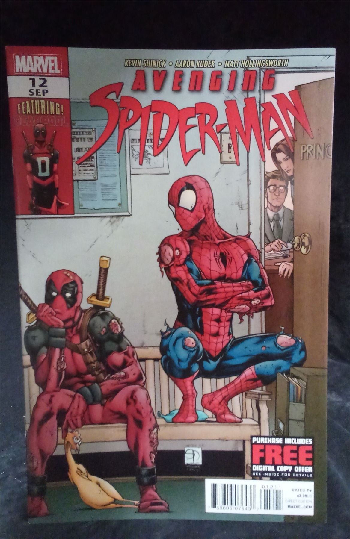 Avenging Spider-Man #12 2012 Marvel Comics Comic Book