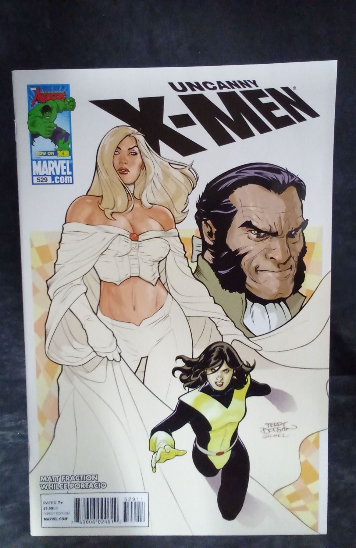 The Uncanny X-Men #529 Direct Edition 2010 Marvel Comics Comic Book