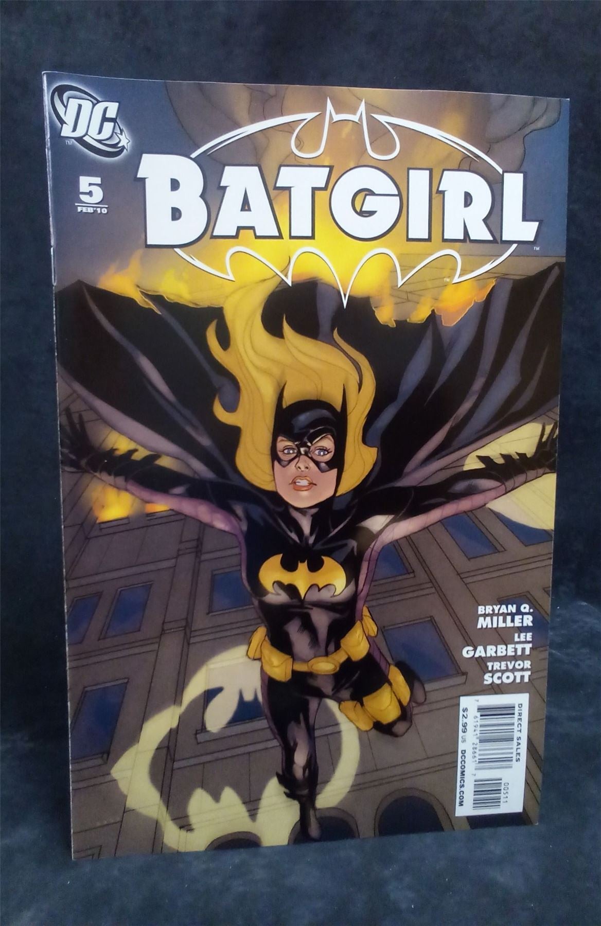 Batgirl #5 2010 DC Comics Comic Book