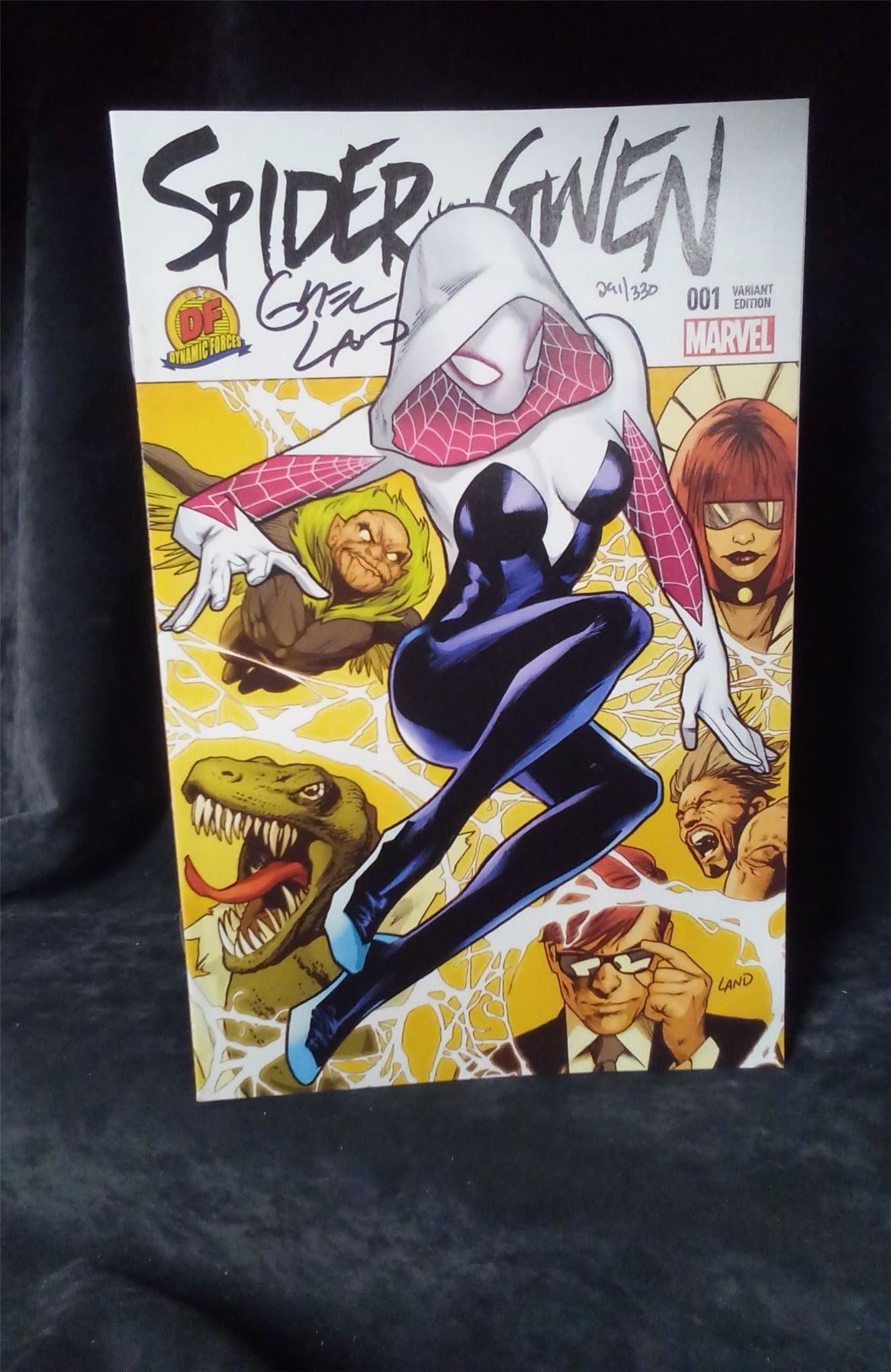 Spider-Gwen #1 Dynamic Forces Cover 2015 Marvel Comics Comic Book