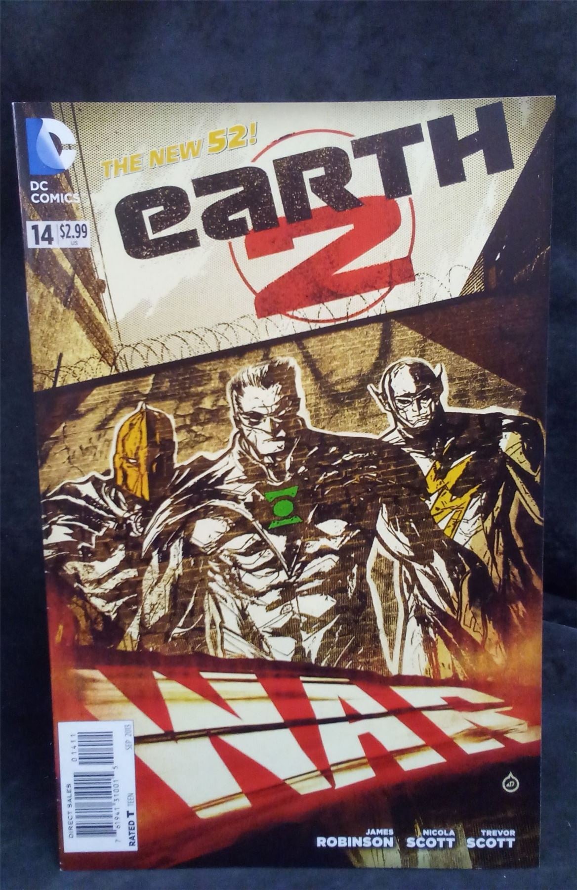 Earth 2 #14 2013 DC Comics Comic Book
