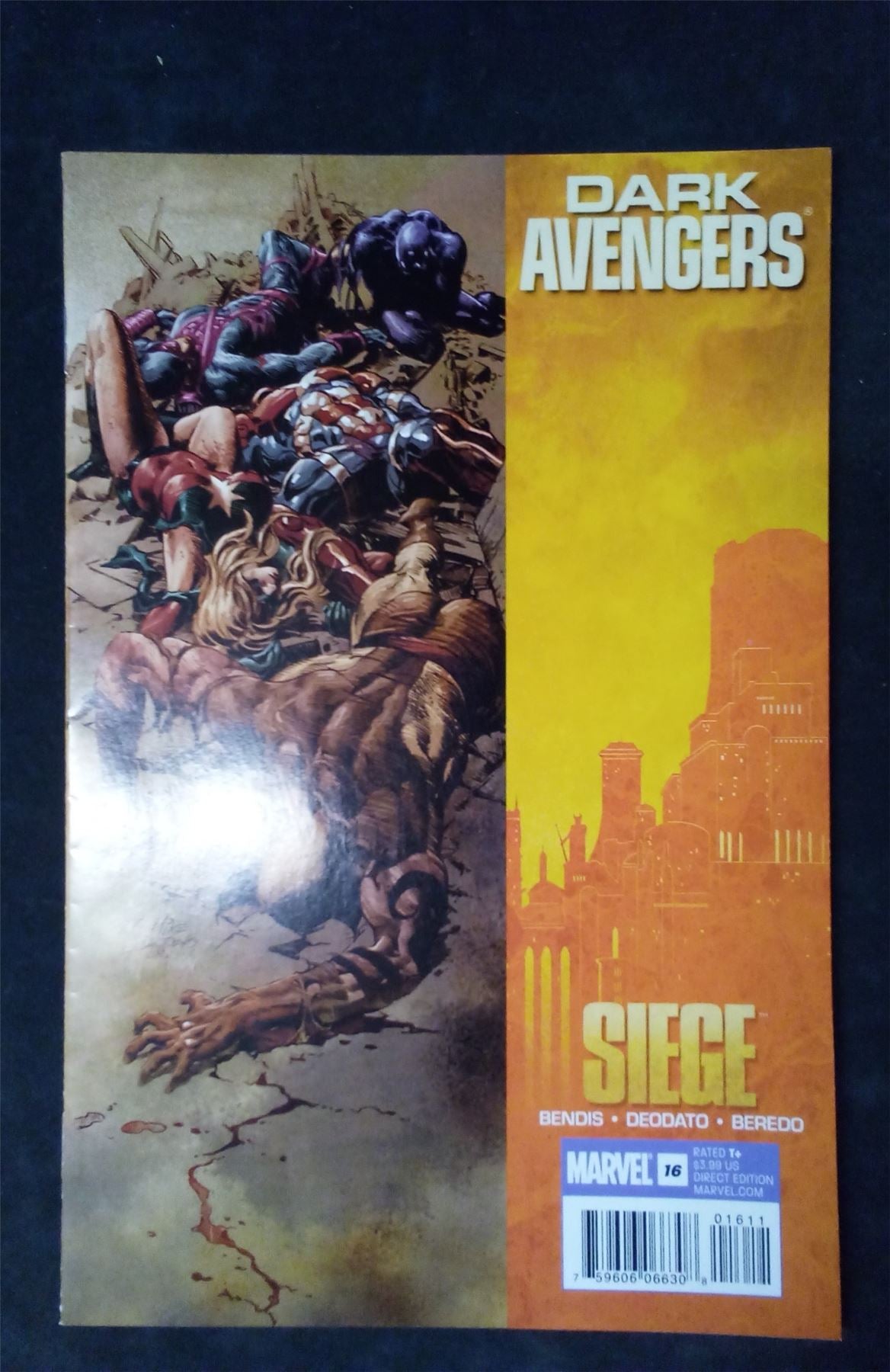 Dark Avengers #16 2010 marvel Comic Book
