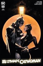 Batman Catwoman #11 (of 12) Cvr A Clay Mann (mr) DC Comics Comic Book