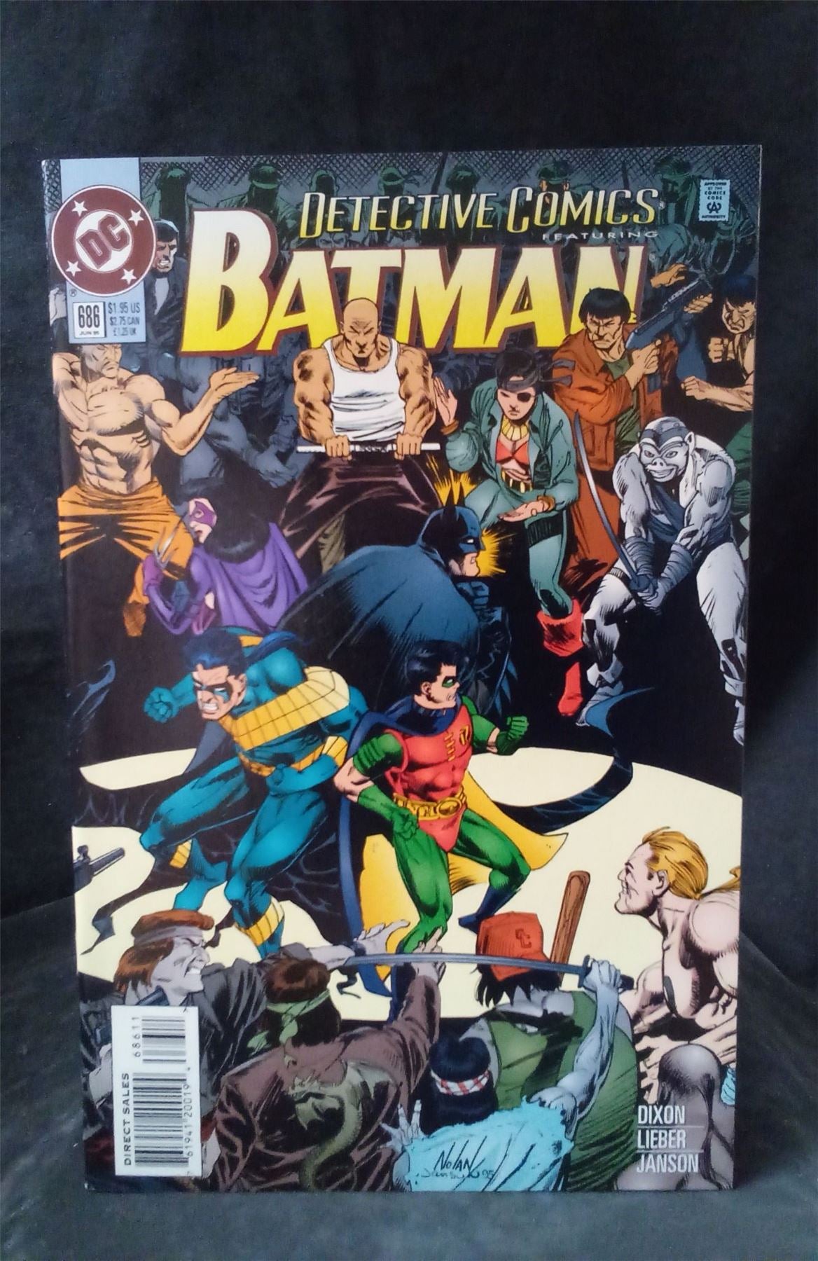 Detective Comics #686 1995 DC Comics Comic Book