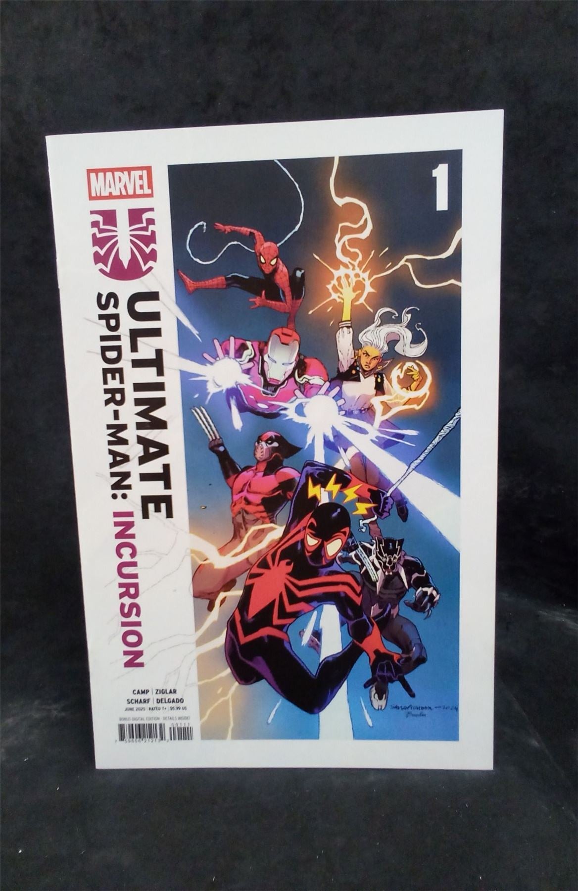 Ultimate Spider-Man: Incursion #1 2025 Marvel Comics Comic Book