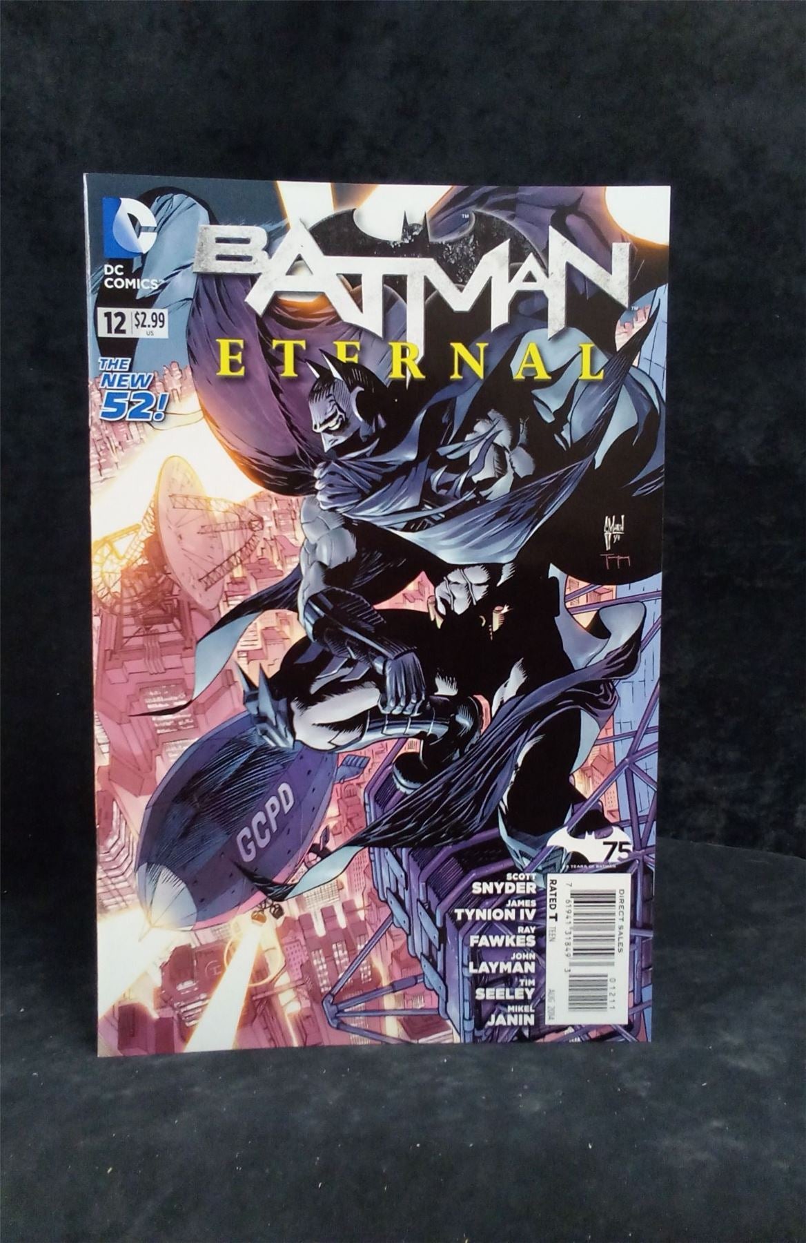 Batman Eternal #12 2014 DC Comics Comic Book
