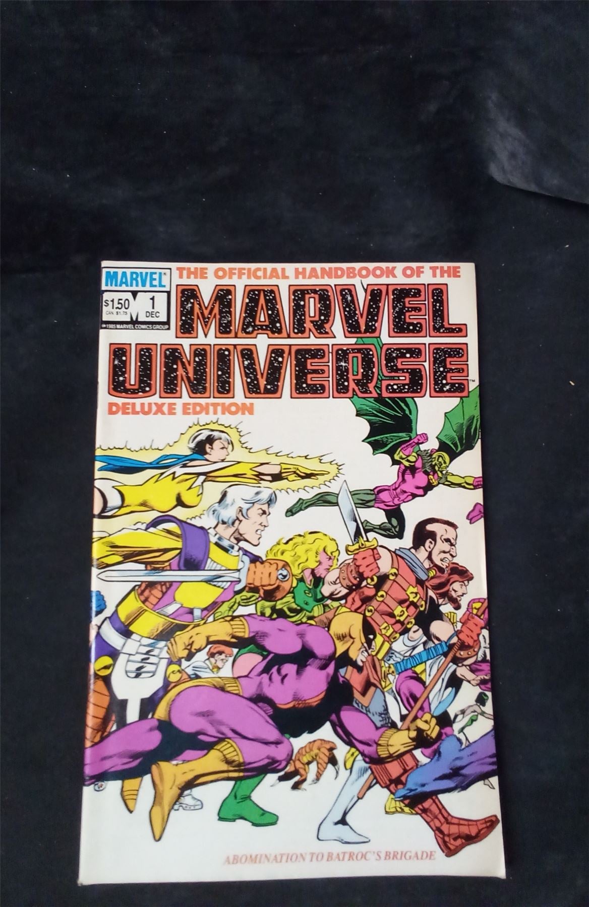 The Official Handbook of the Marvel Universe #1 1985 marvel Comic Book