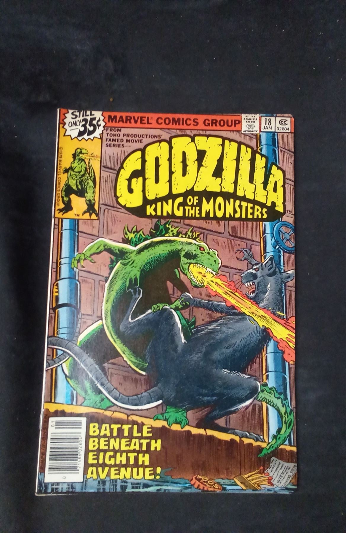 Godzilla #18 1979 marvel Comic Book
