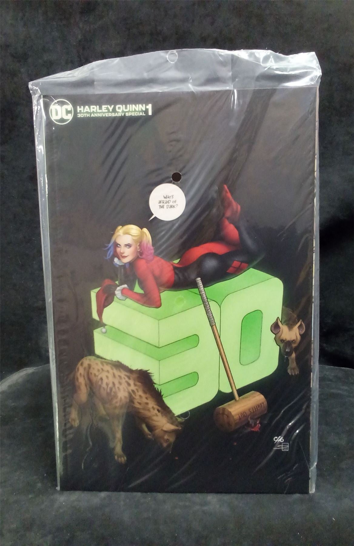 Harley Quinn 30th Anniversary Special #1 Cho 1:10 Glow in the Dark Cover DC Comicss Comic Book