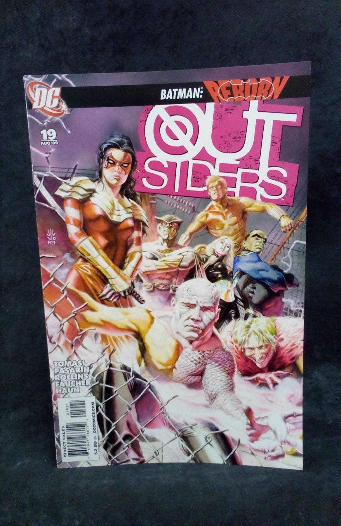 The Outsiders #19 Variant Cover 2009 DC Comics Comic Book