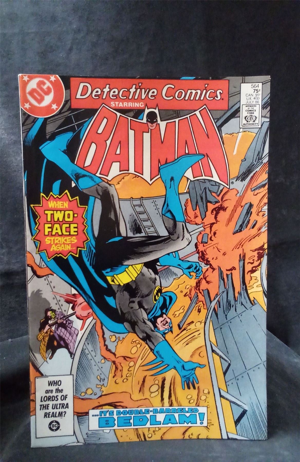 Detective Comics #564 1986 DC Comics Comic Book