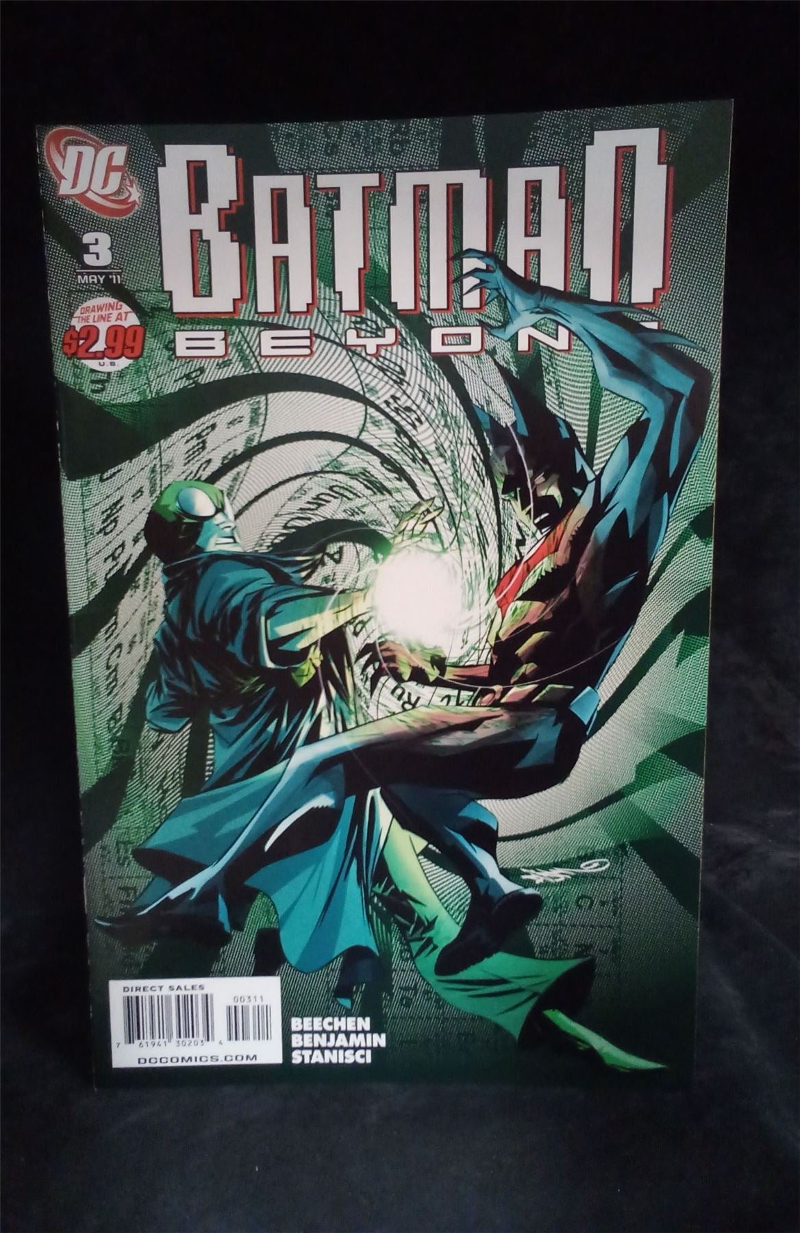 Batman Beyond #3 2011 DC Comics Comic Book