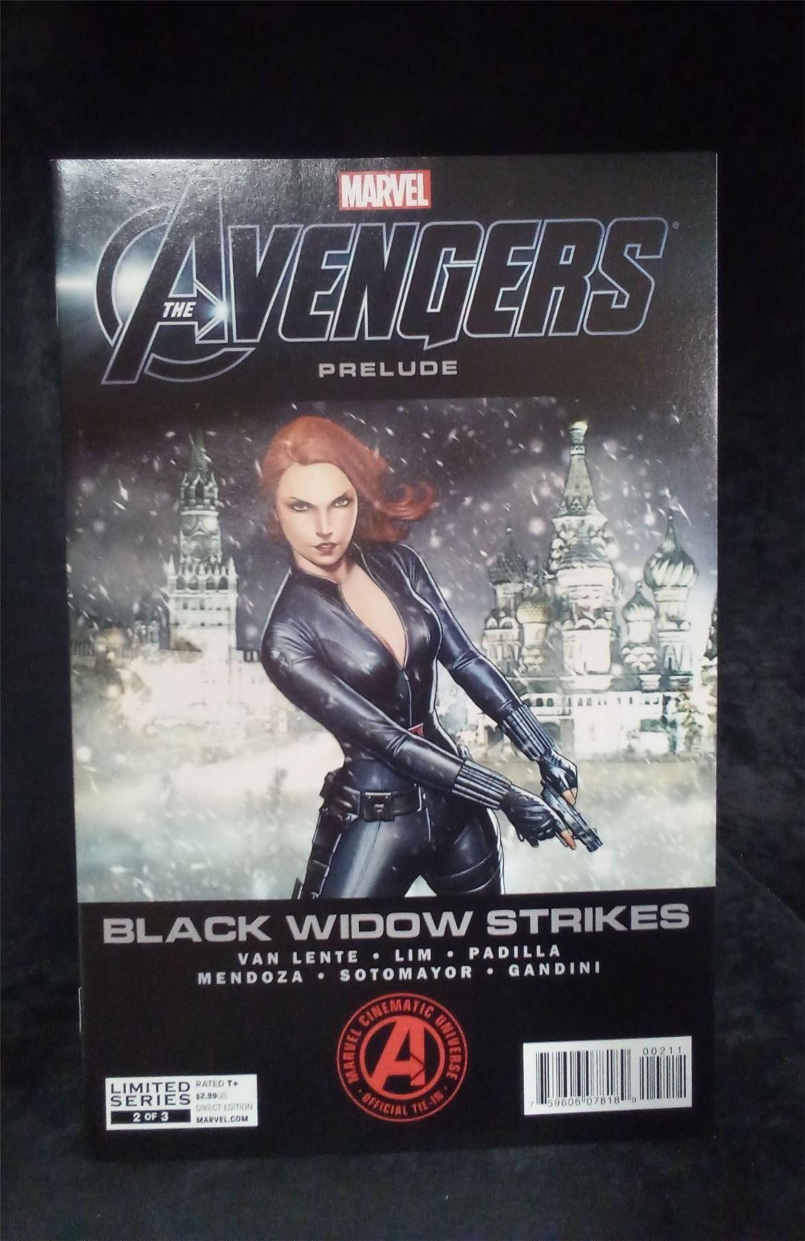 Marvel Comics's The Avengers Prelude: Fury's Big Week #1 2012 Marvel Comics Comic Book