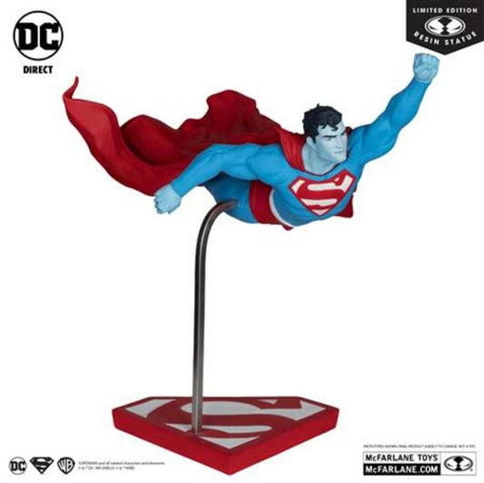 Superman (Red & Blue) By Lee Bermejo 1 in 10 Scale Resin Statue