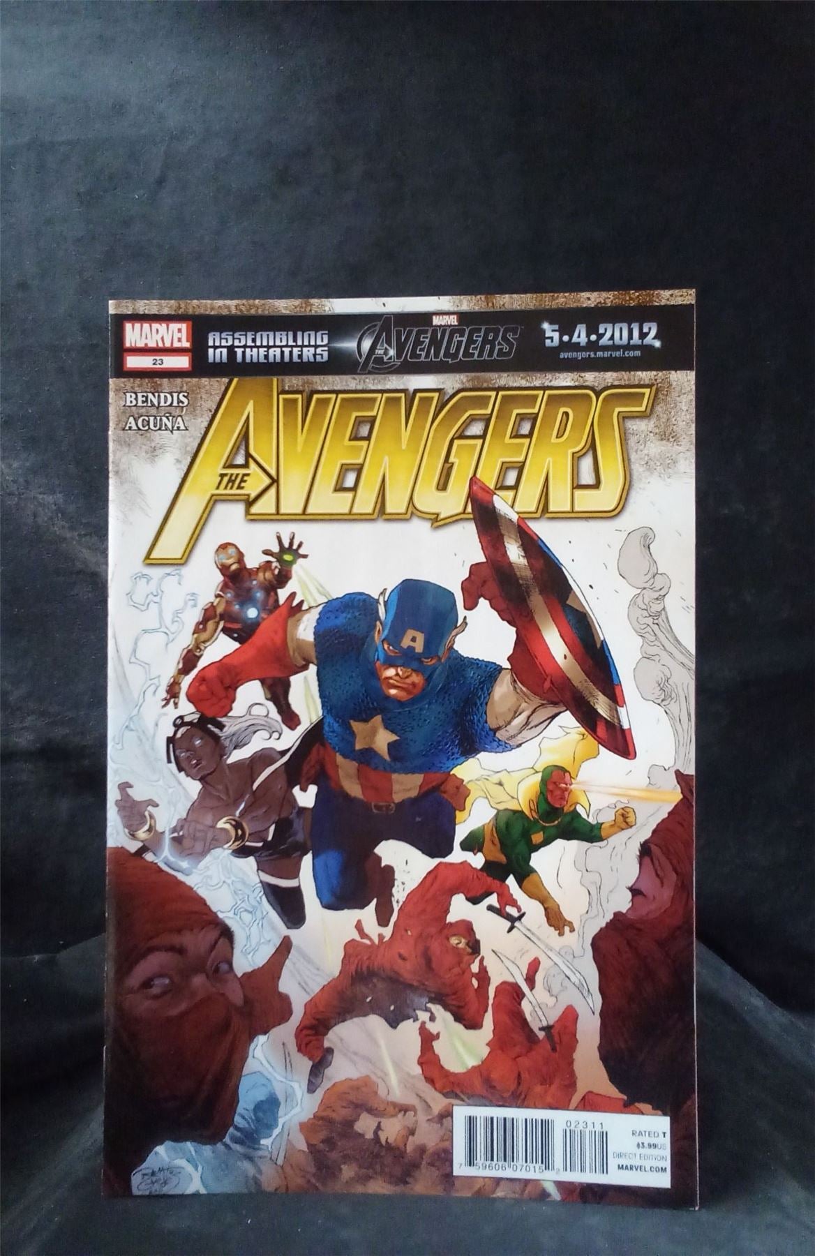 Avengers #23 2012 Marvel Comics Comic Book