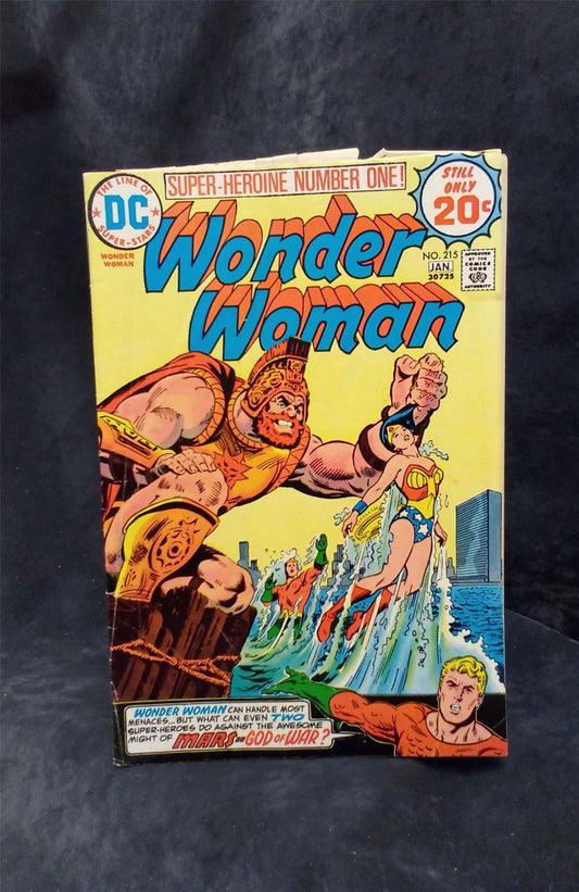 Wonder Woman #215 1975 DC Comics Comic Book