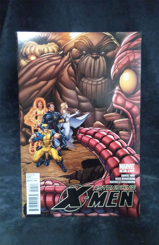 Astonishing X-Men #41 2011 Marvel Comics Comic Book