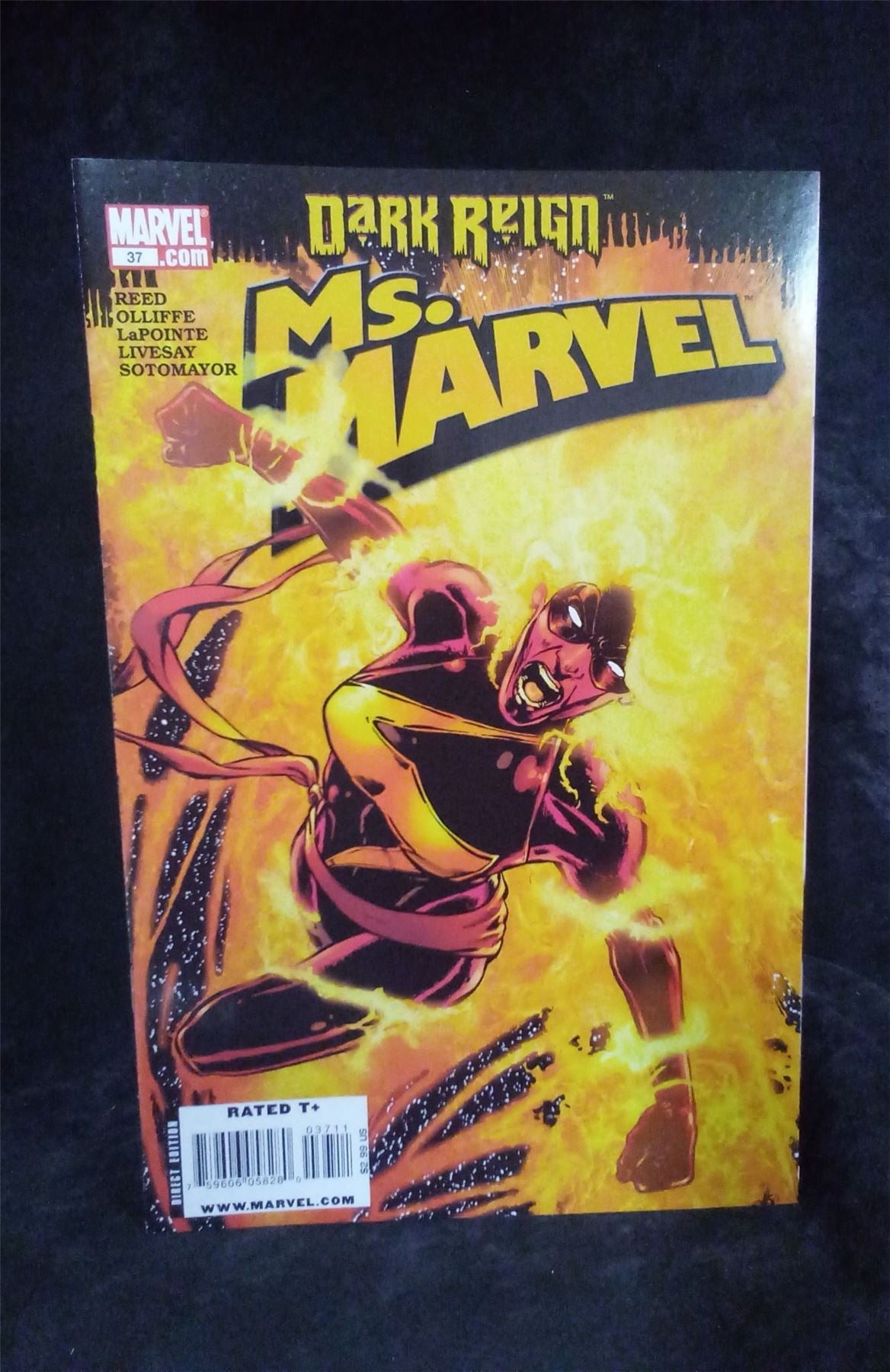 Ms. Marvel Comics #37 2009 Marvel Comics Comic Book