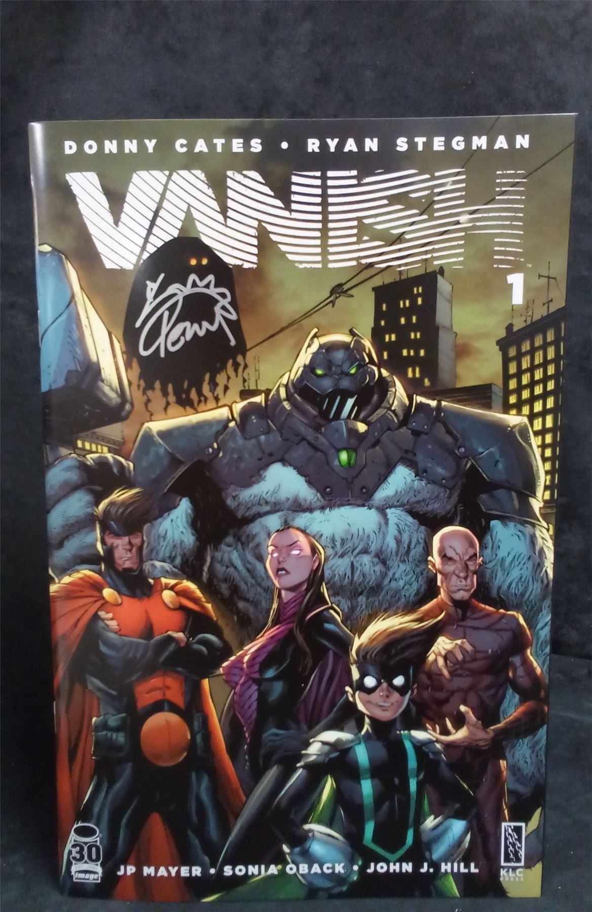 Vanish #1 Cover BBB 2022 Image Comics Comic Book