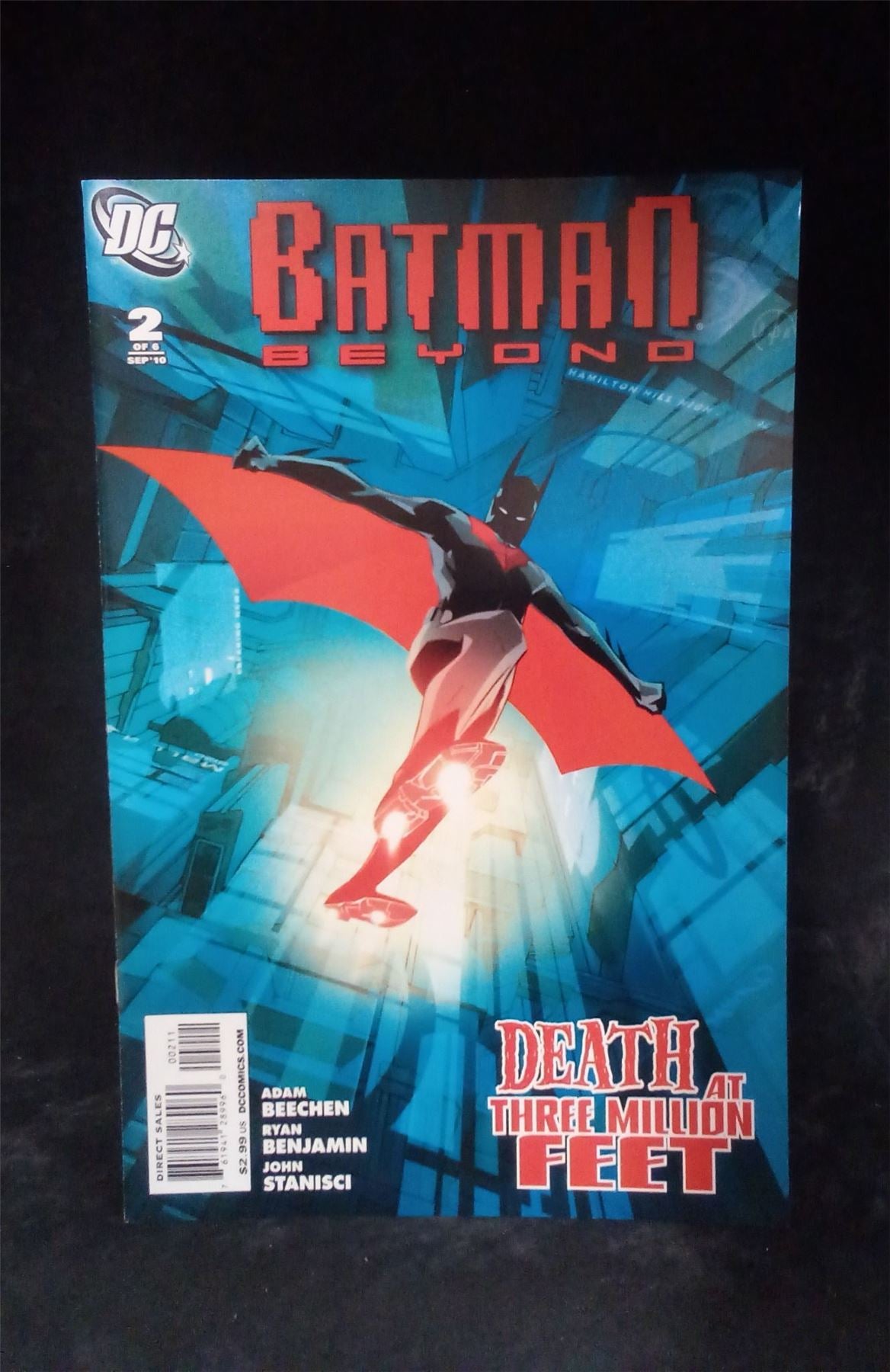 Batman Beyond #2 2010 DC Comics Comic Book