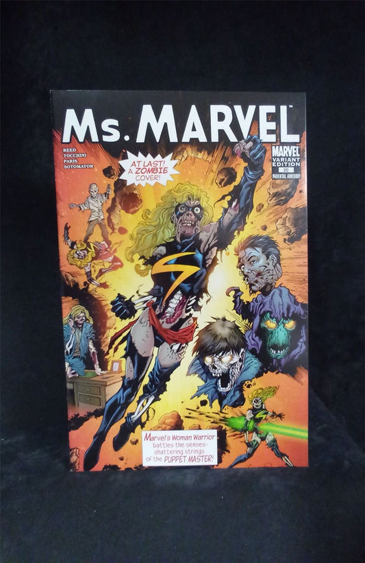 Ms. Marvel Comics #20 Zombie Cover 2007 Marvel Comics Comic Book
