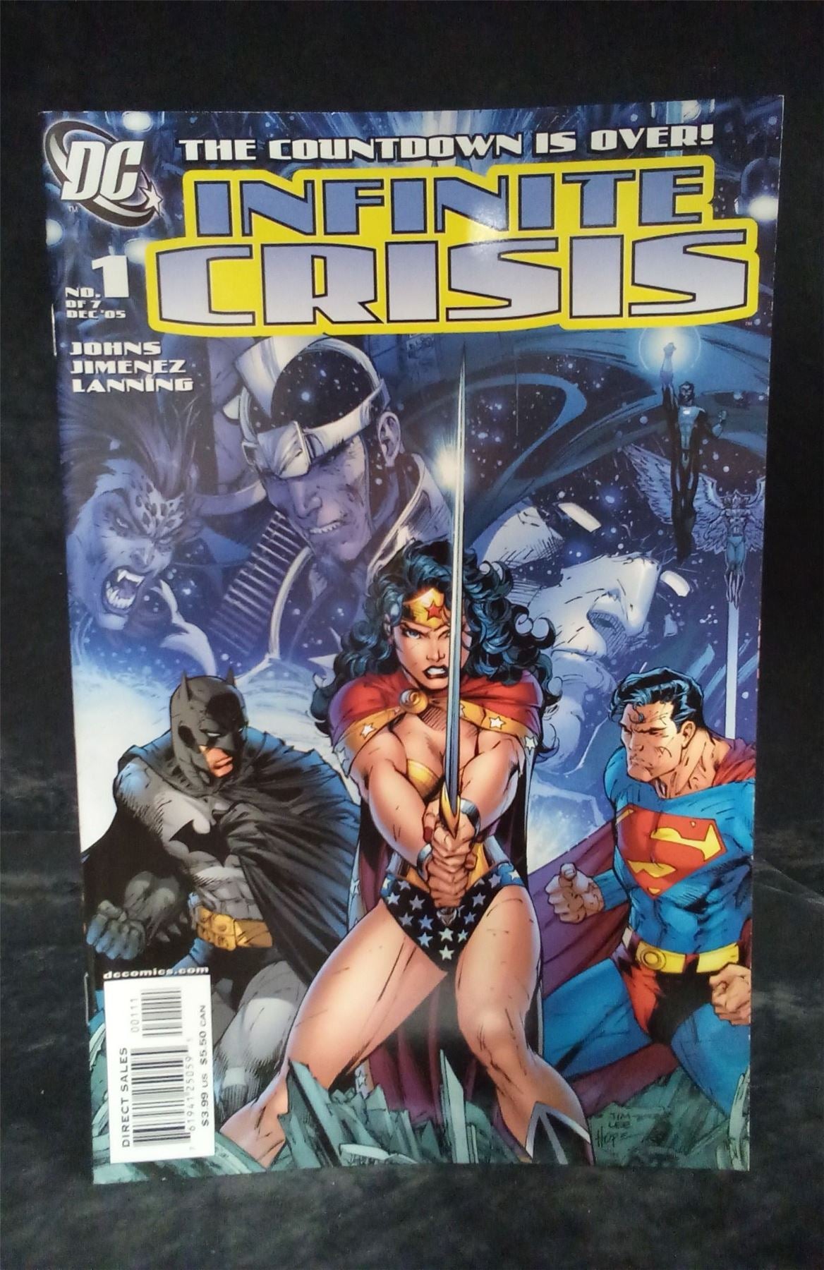 Infinite Crisis #1  2005 DC Comics Comic Book