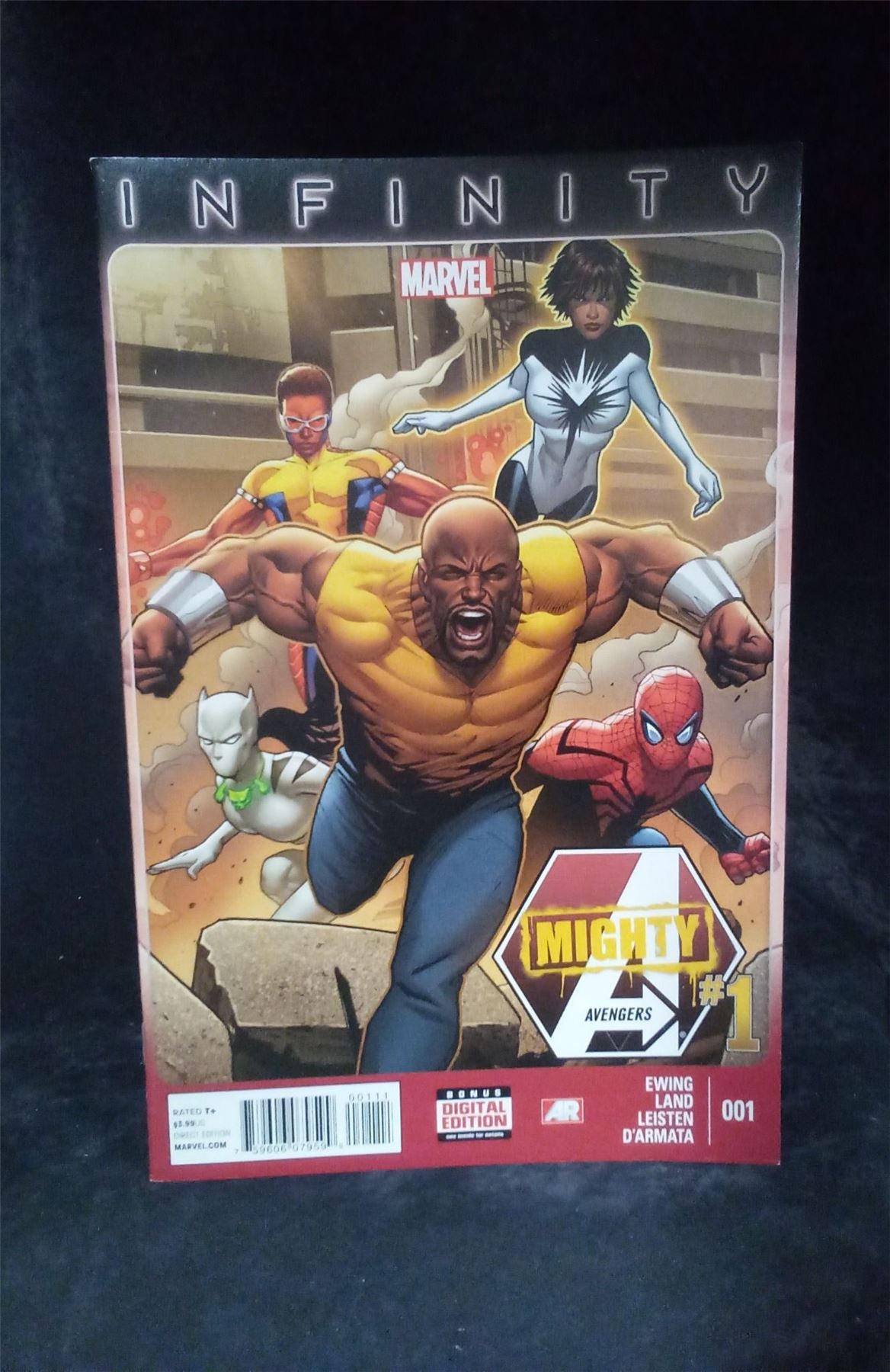 Mighty Avengers #1 2013 Marvel Comics Comic Book