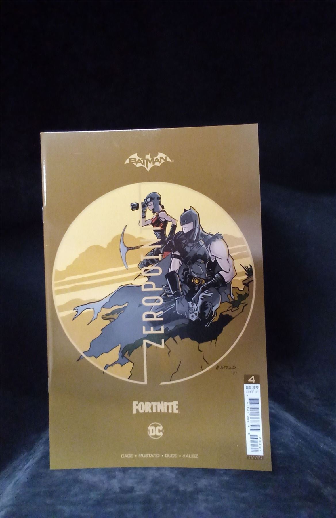 Batman/Fortnite: Zero Point #4 Mustard Cover *no code* 2021 DC Comics Comic Book