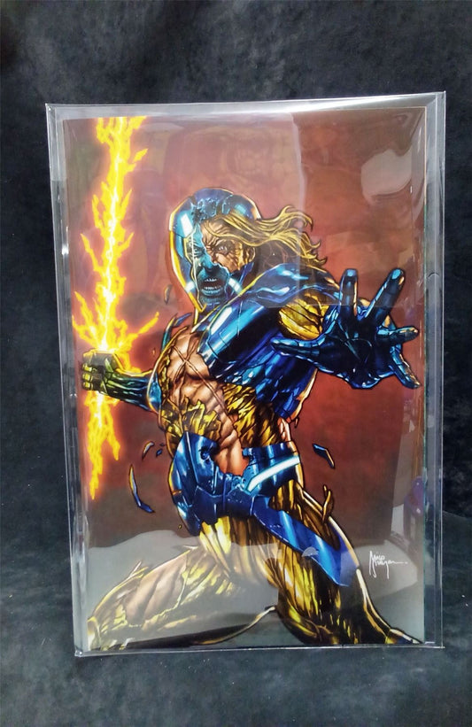 X-O Manowar Unconquered #1 Suayan Virgin Variant  Comic Book