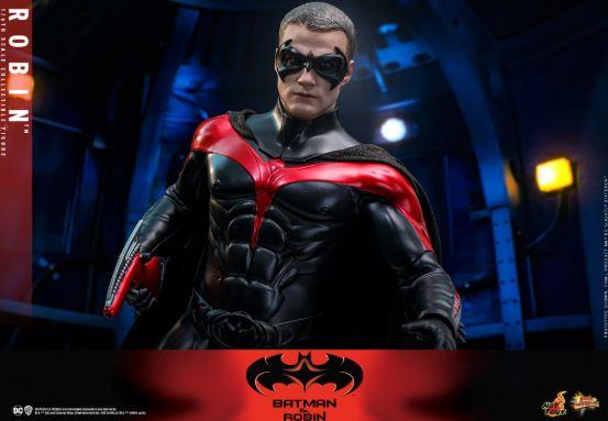 Robin 1/6 Scale Action Figure Batman & Robin by Hot Toys