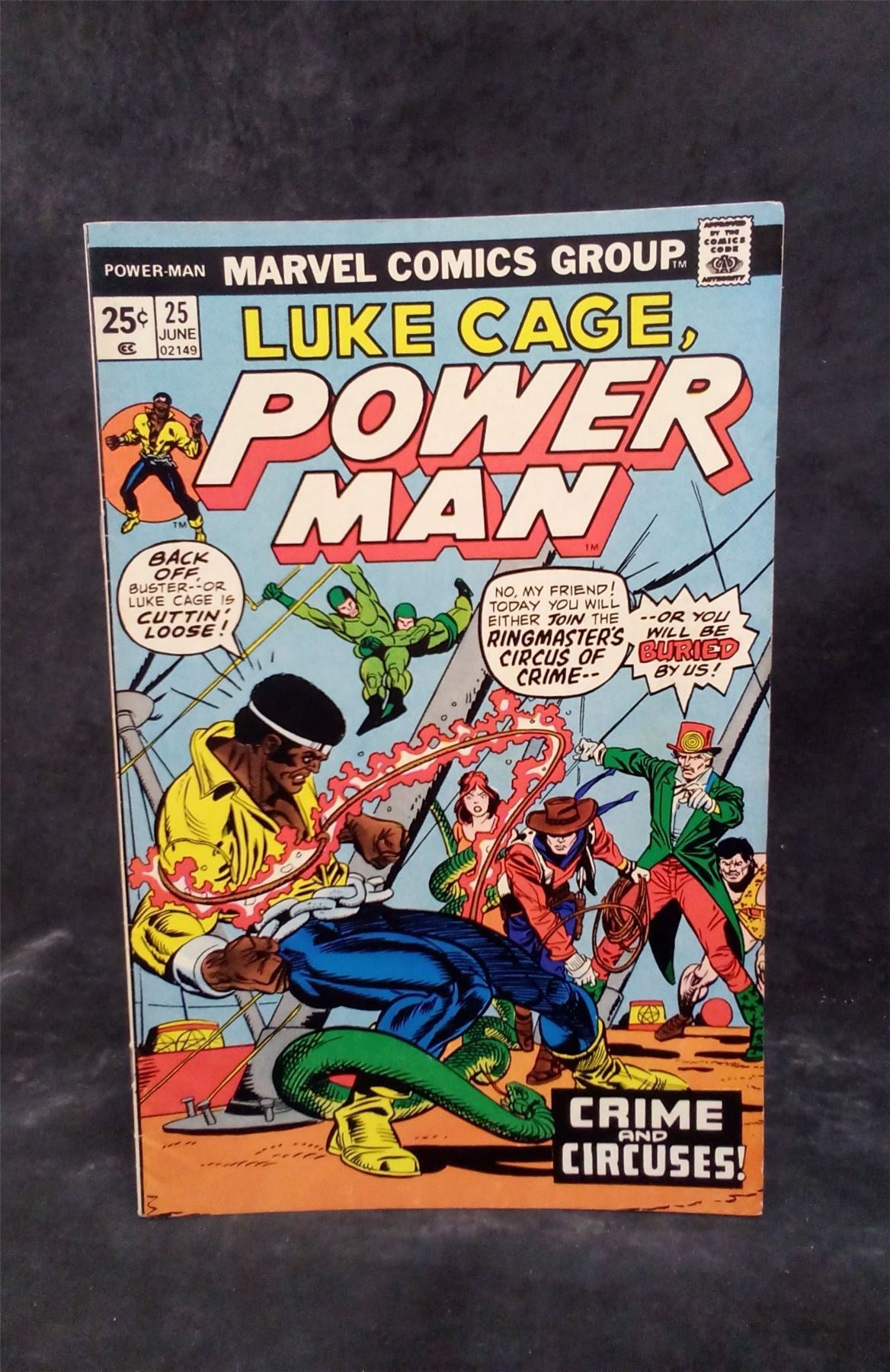 Power Man #25 1975 Marvel Comics Comic Book