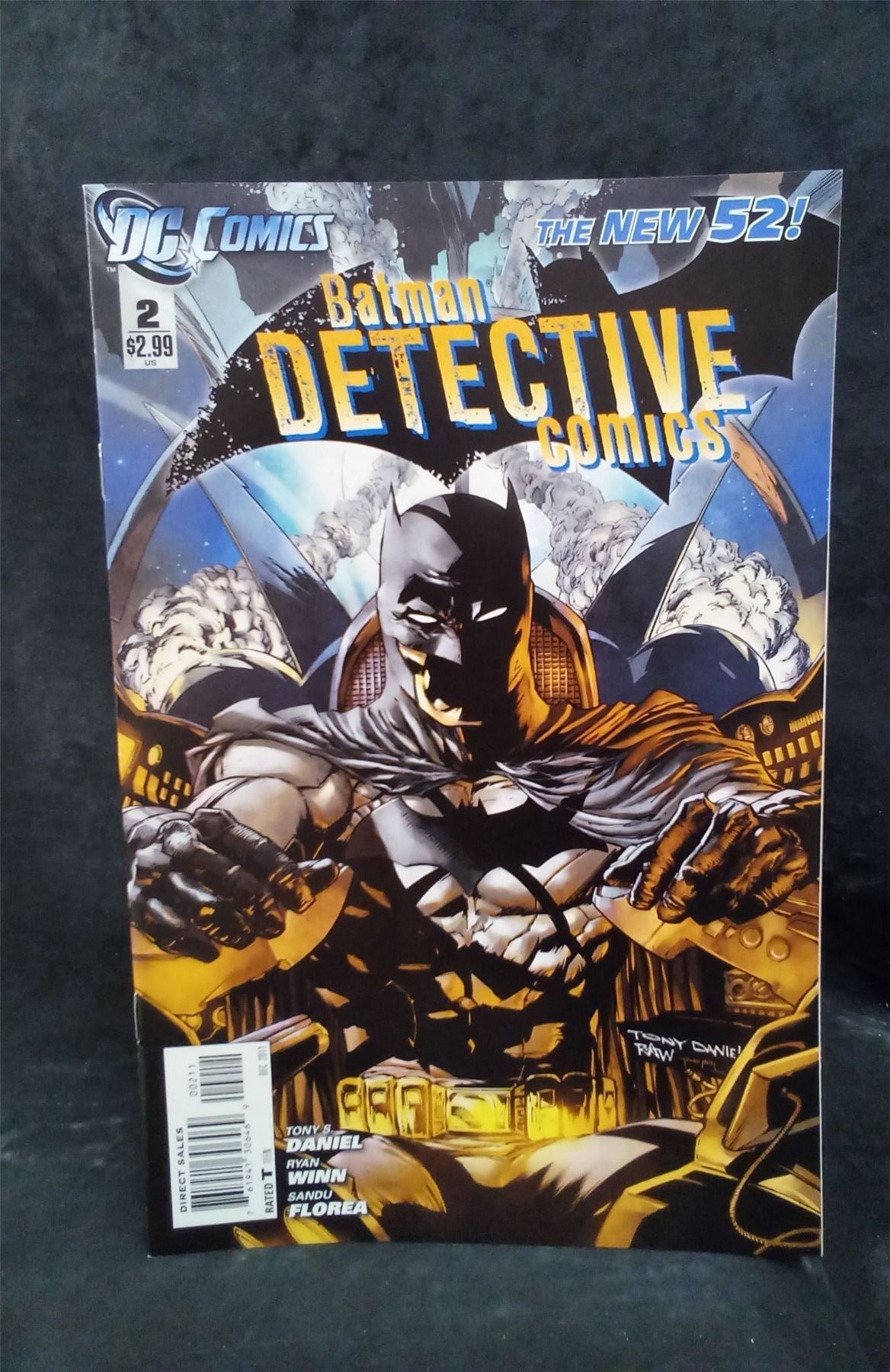 Detective Comics #2 2011 DC Comics Comic Book