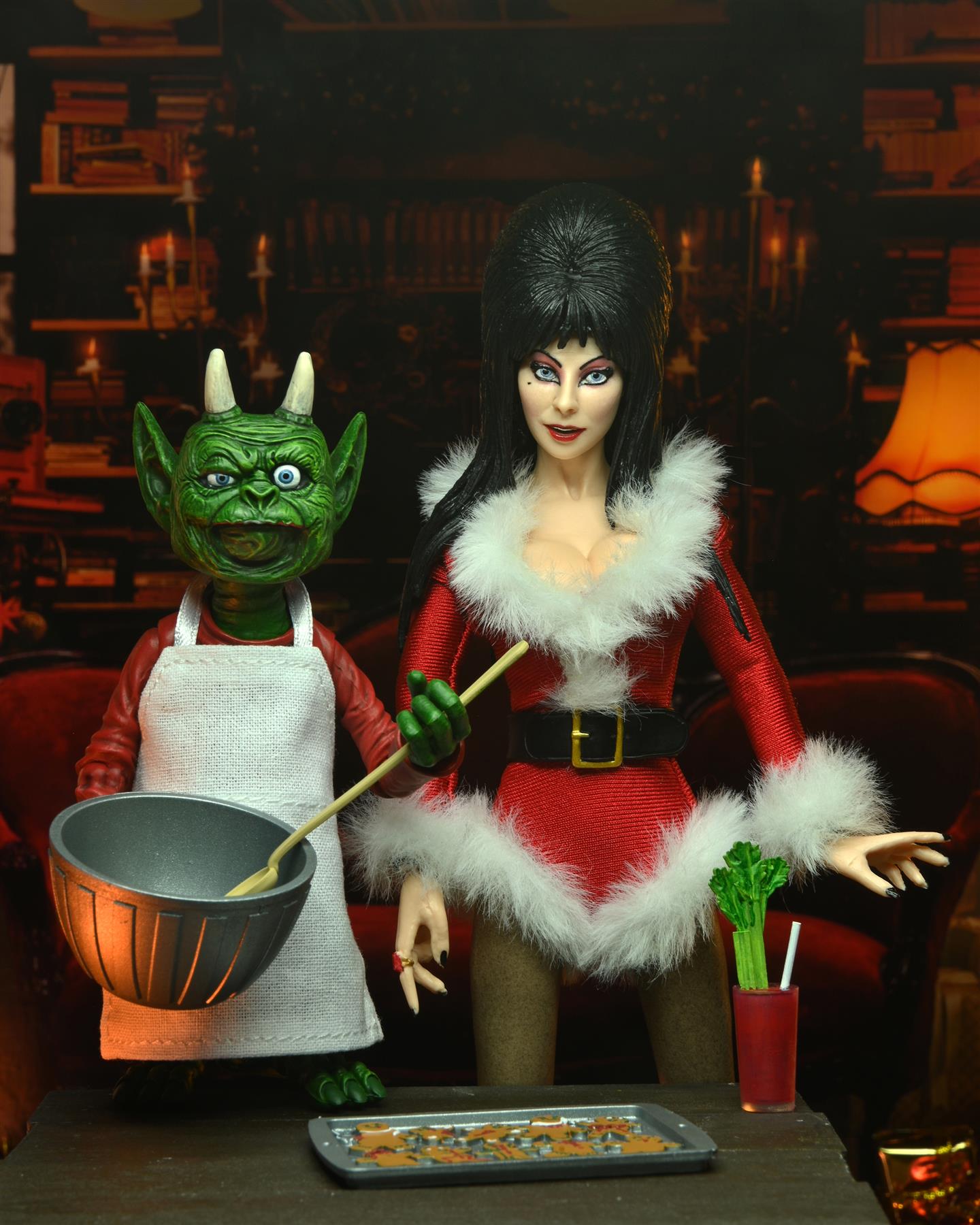Elvira Very Scary Xmas 8in Clothed Action Figure