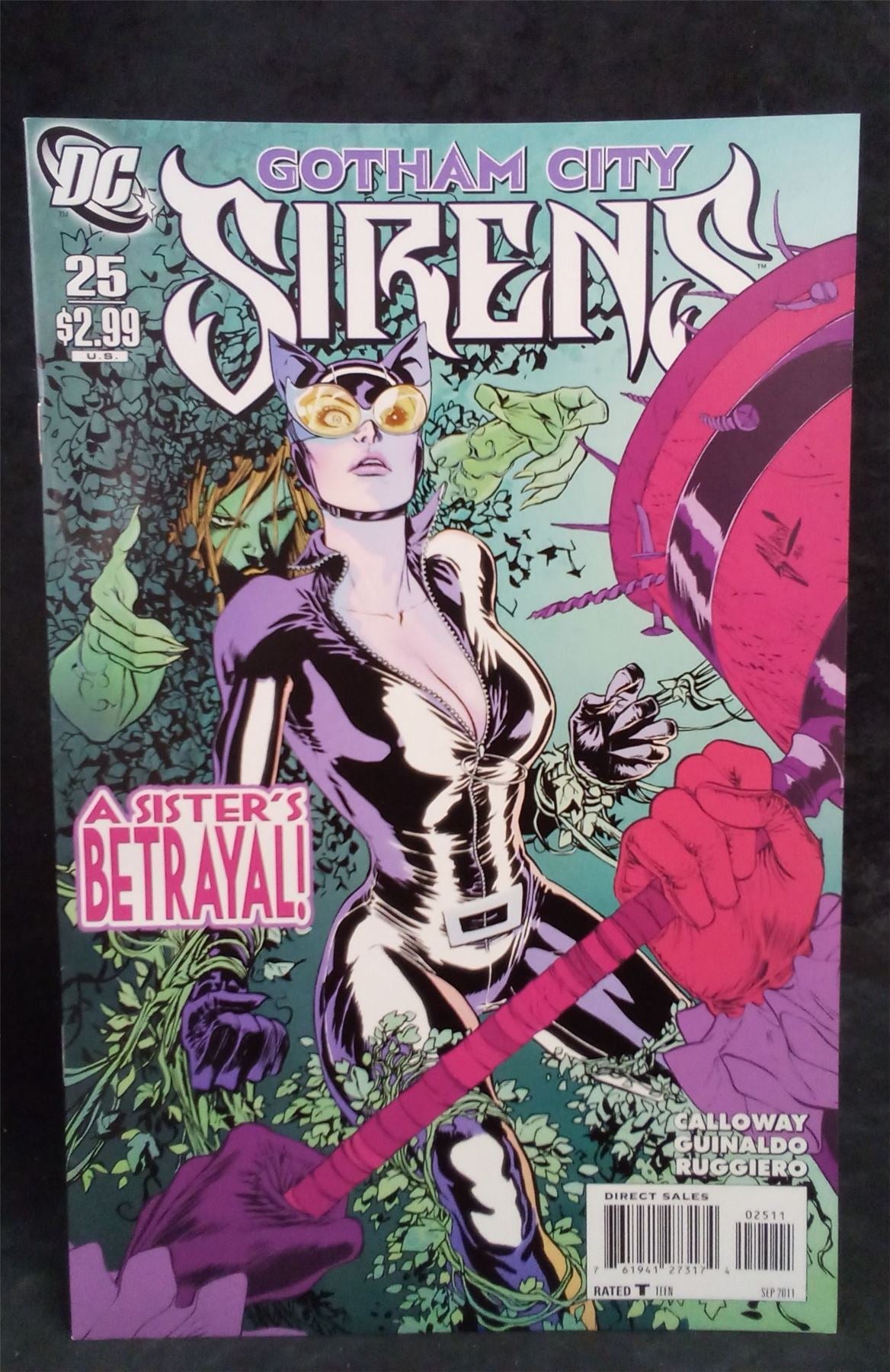 Gotham City Sirens #25 Direct Edition 2011 DC Comics Comic Book