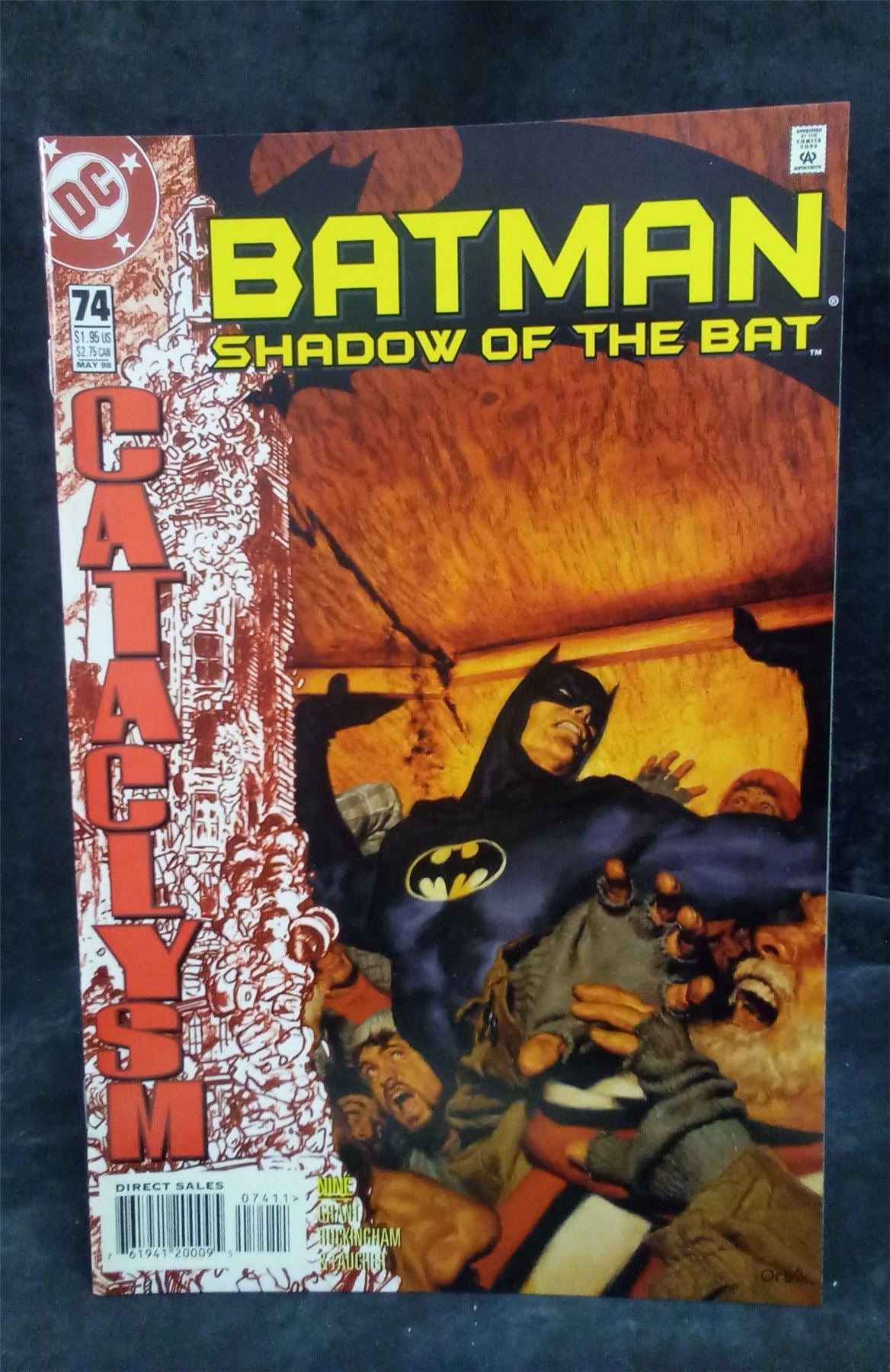 Batman: Shadow of the Bat #74 1998 DC Comics Comic Book