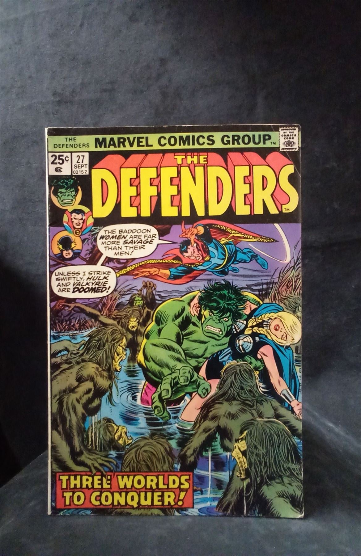 The Defenders #27 1975 Marvel Comics Comic Book