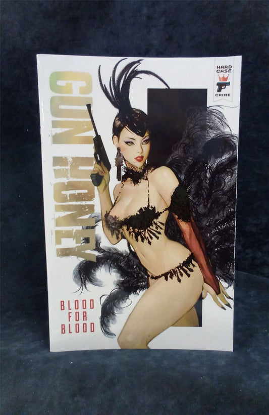 Gun honey: Blood for Blood #4 Sozomaika Variant Titan Comics Comic Book