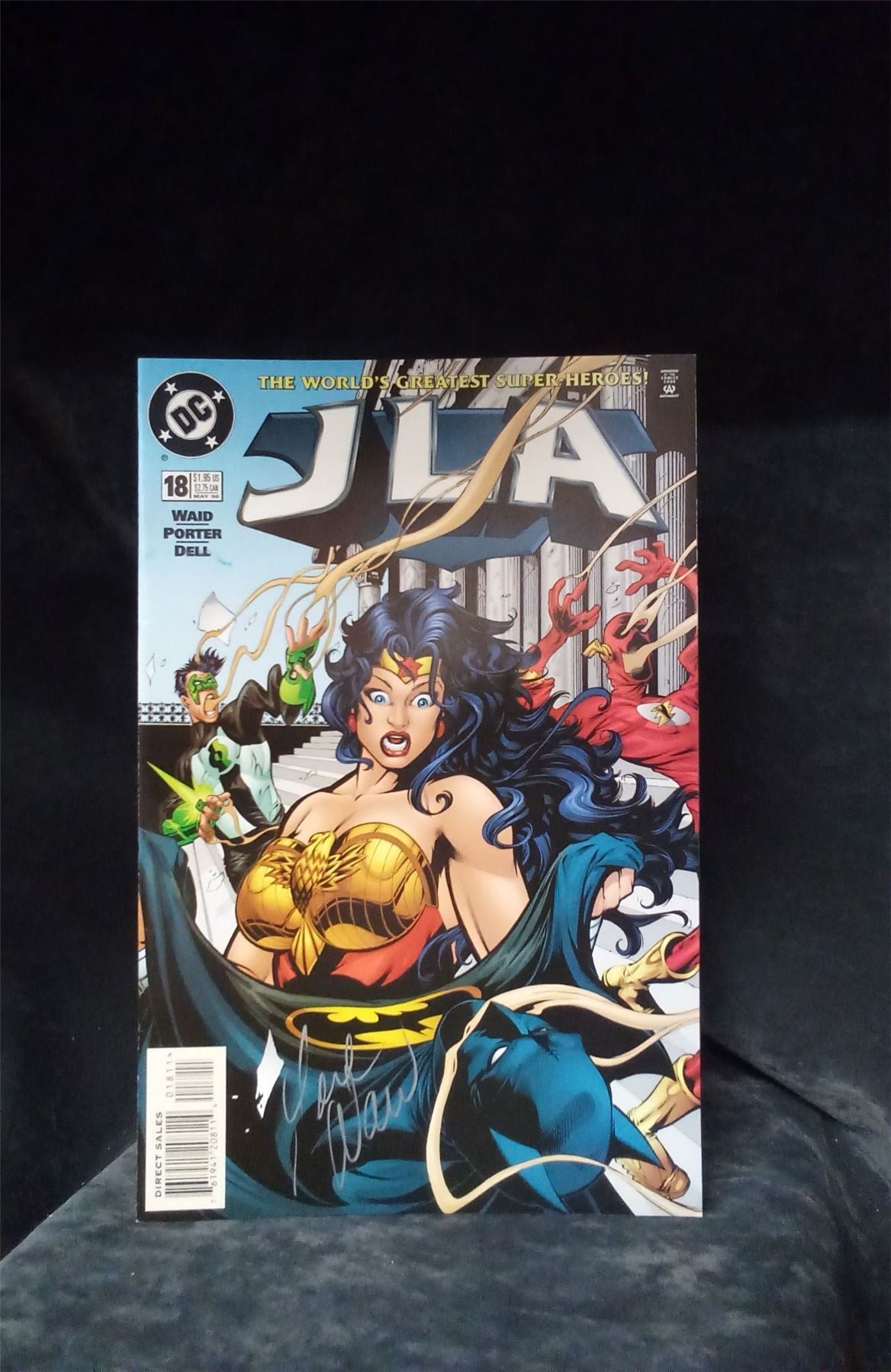 JLA #18 *signed* 1998 DC Comics Comic Book