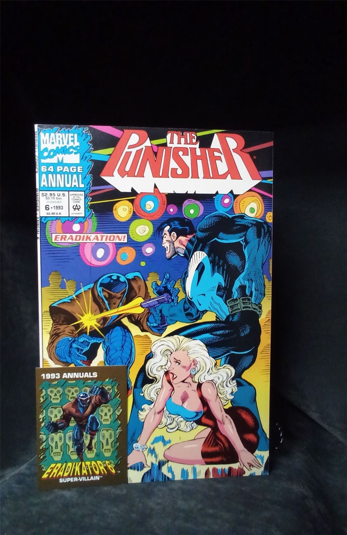 The Punisher Annual #6 with Eradikator 6 trading card 1993 Marvel Comics Comic Book